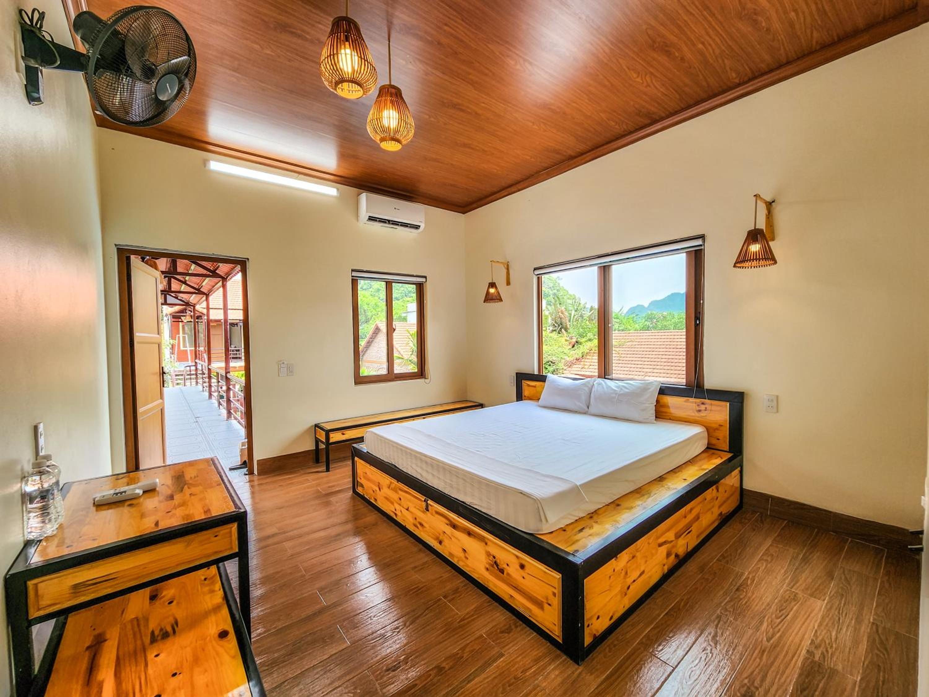 Bungalow - Water Front  photo 2