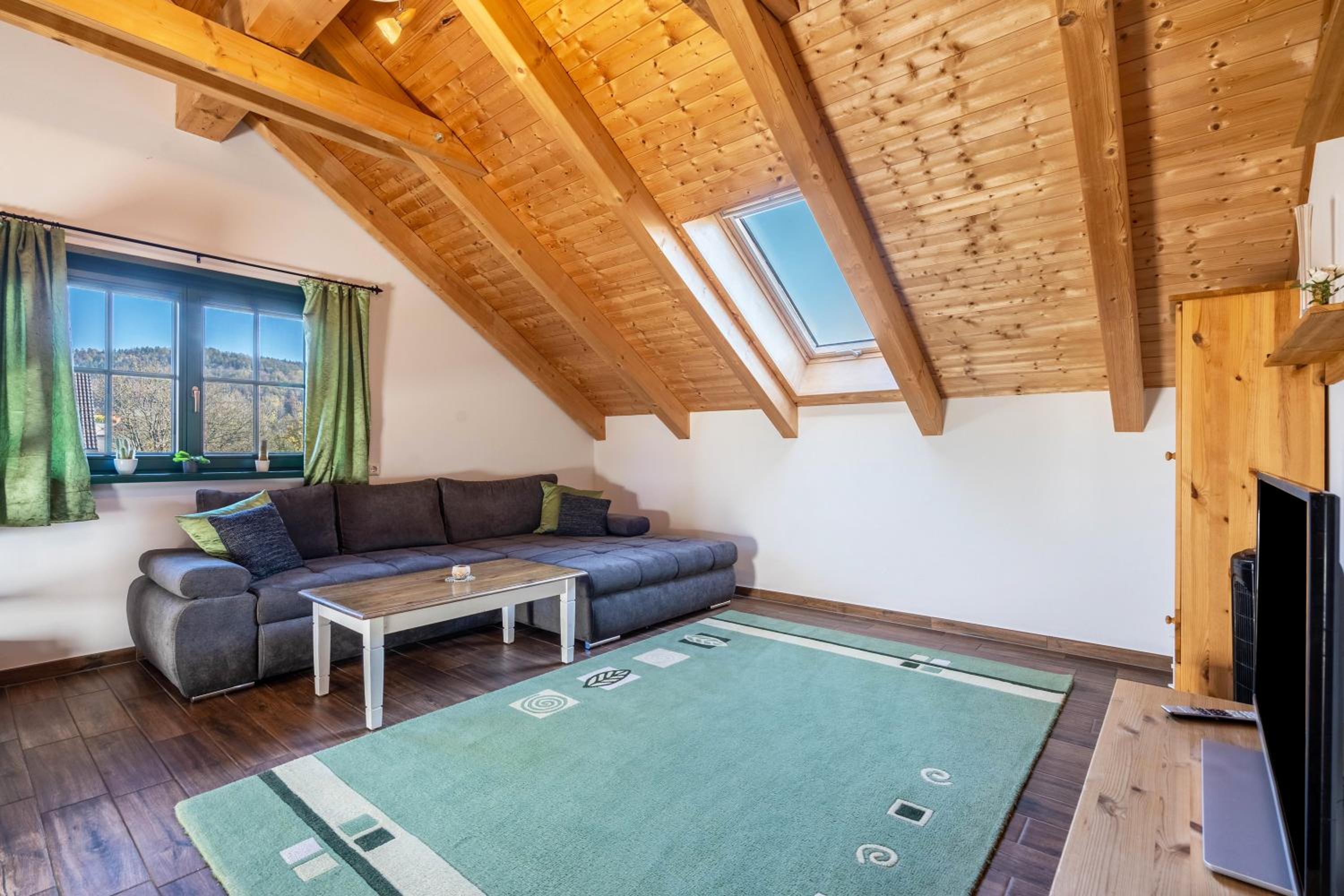 Two-Bedroom Deluxe Apartment with Garden View photo 1