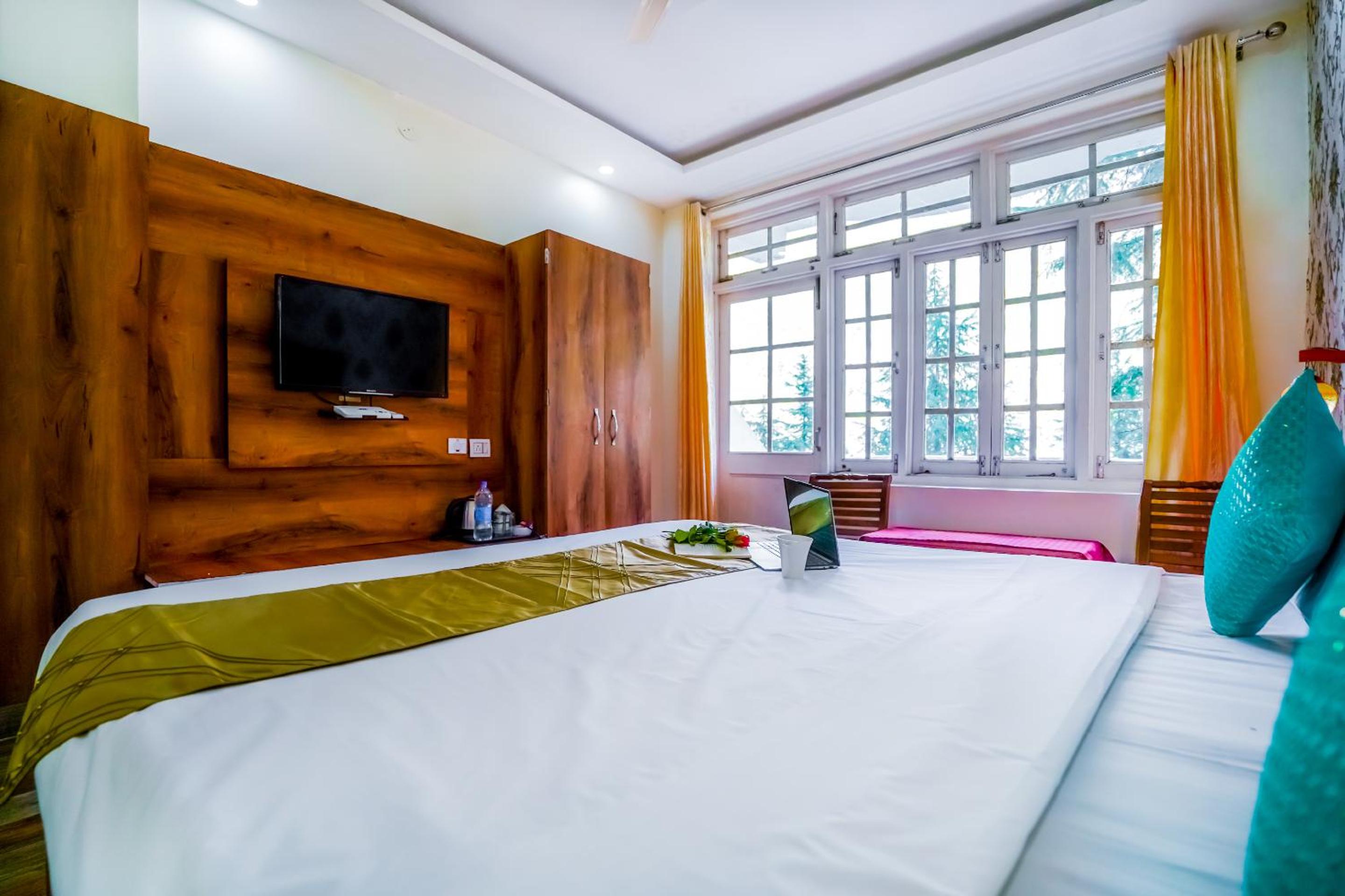 Standard King Room