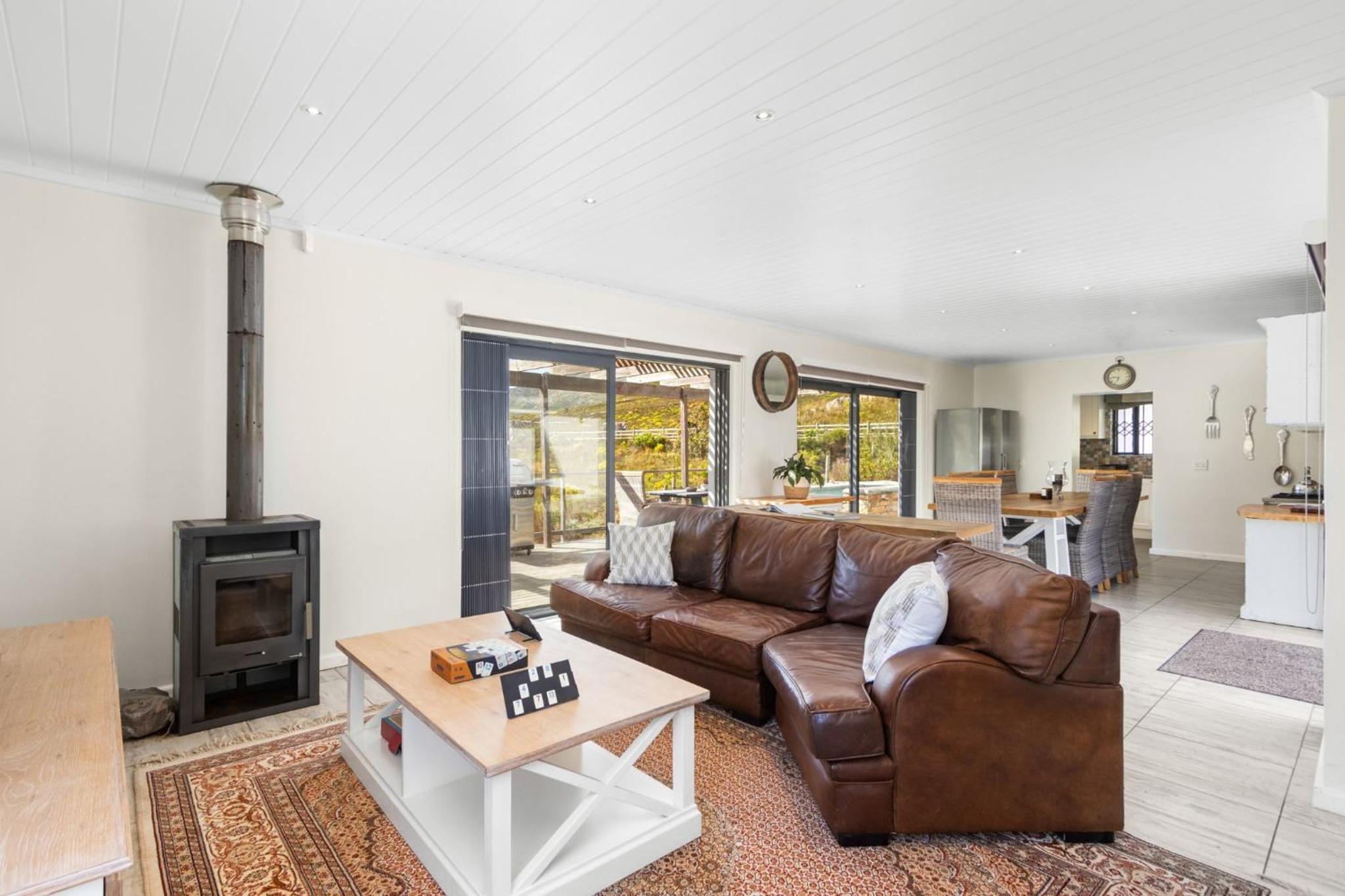 Three-Bedroom House photo 1