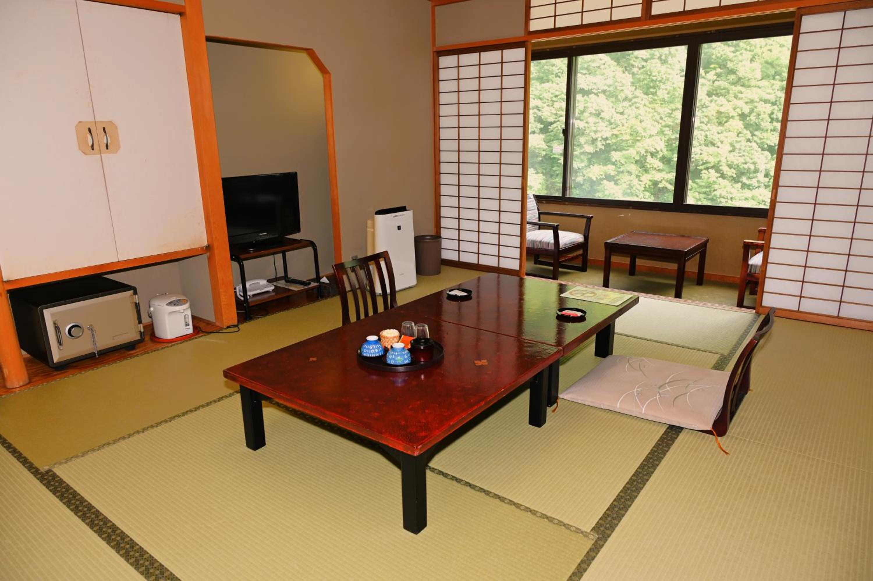 Japanese-Style Quadruple Room photo 2
