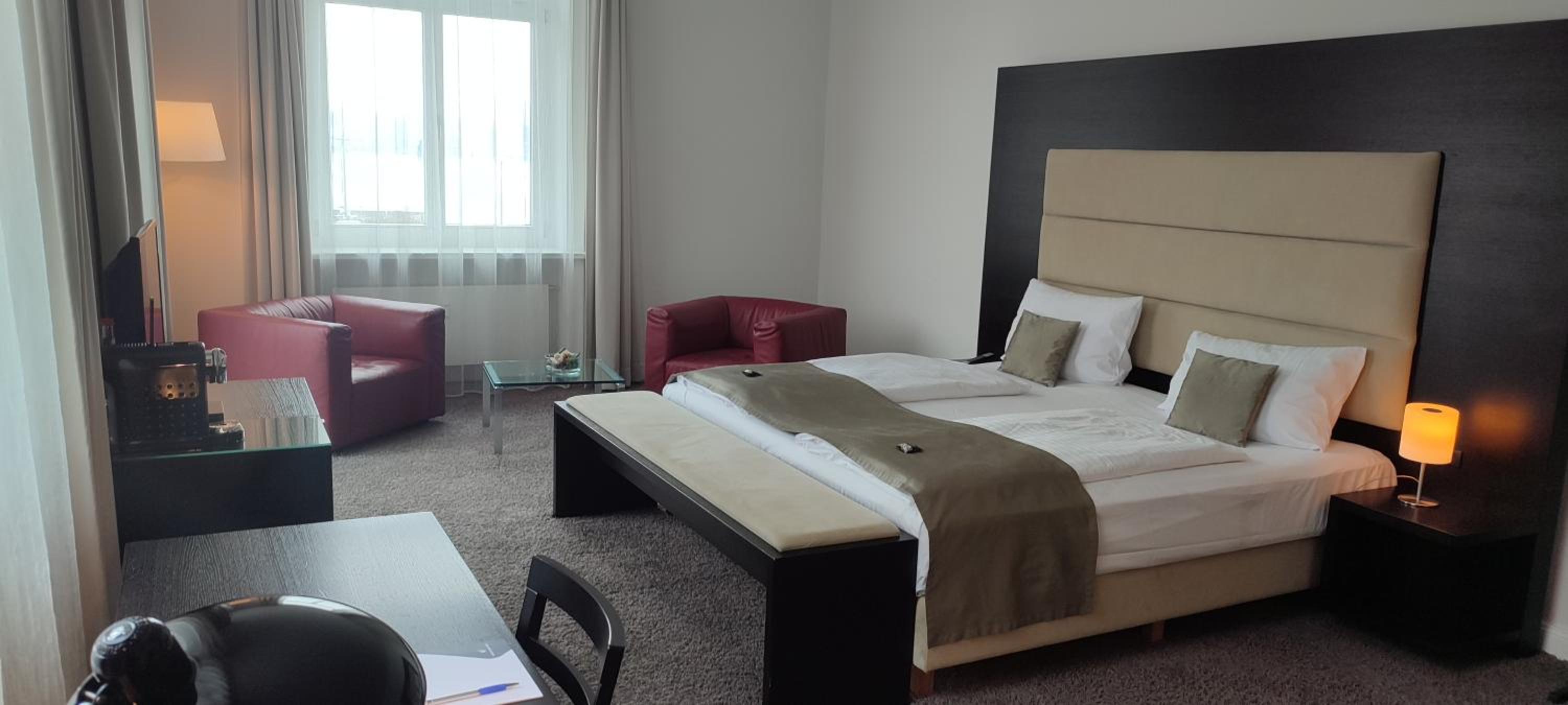 Deluxe Double Room photo 3