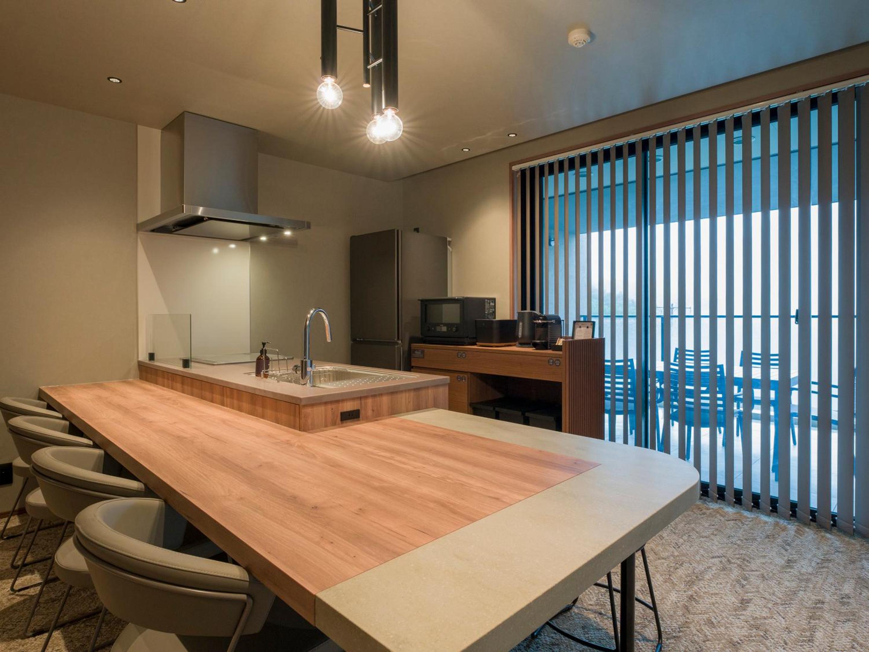 [E]Bunk Beds (2 Queens + 2 Singles) - Photo 20