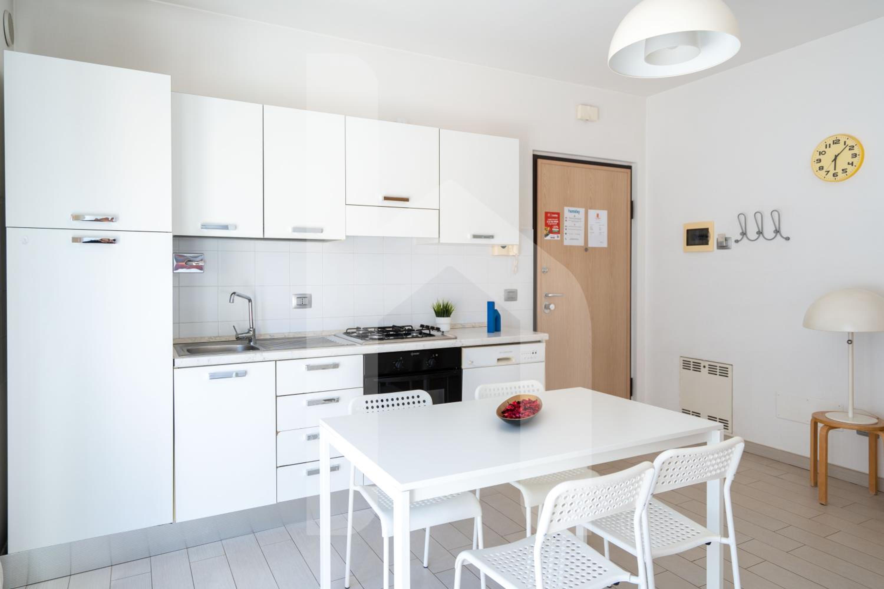 One-Bedroom Apartment with Sea View photo 3