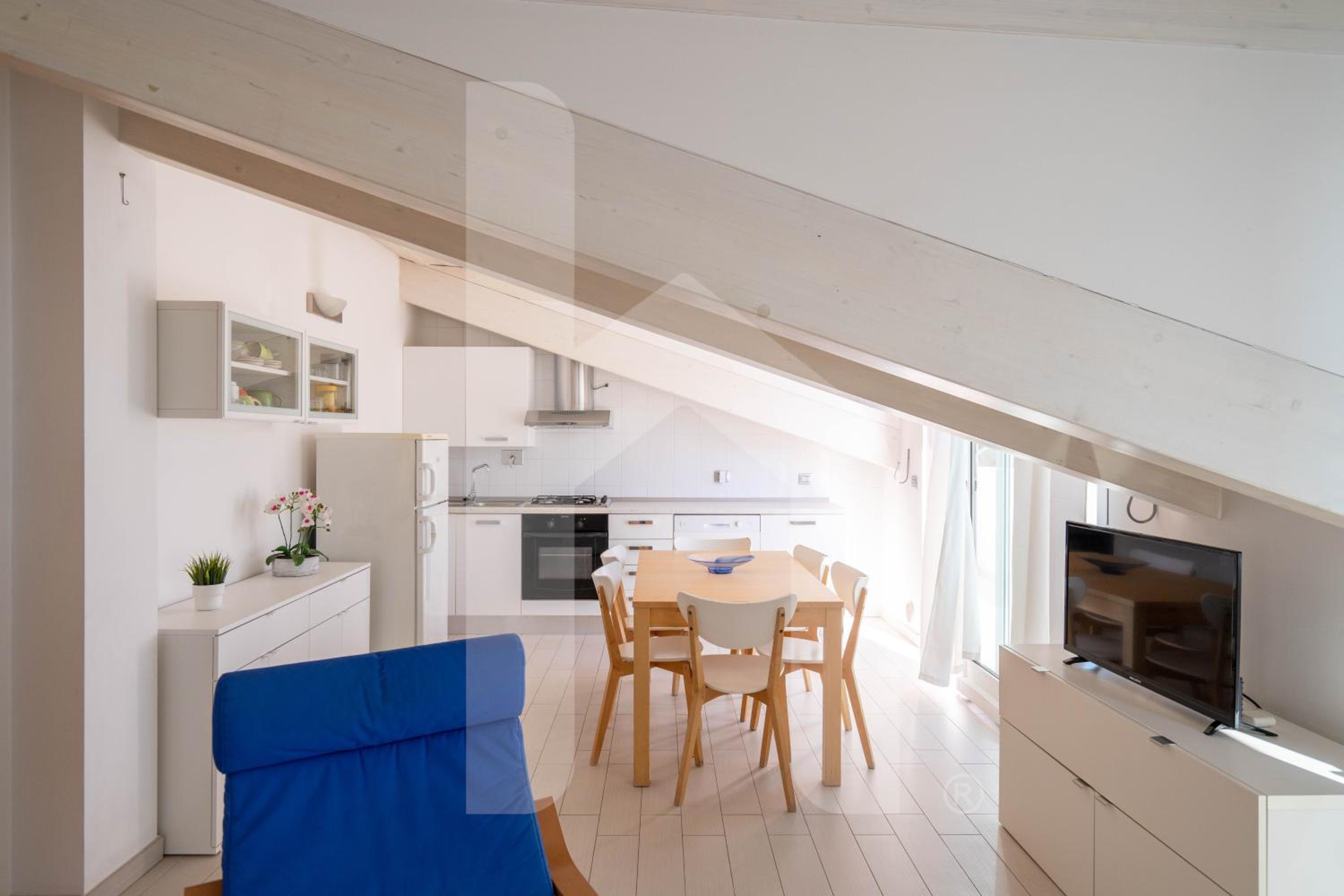 Penthouse Apartment photo 2