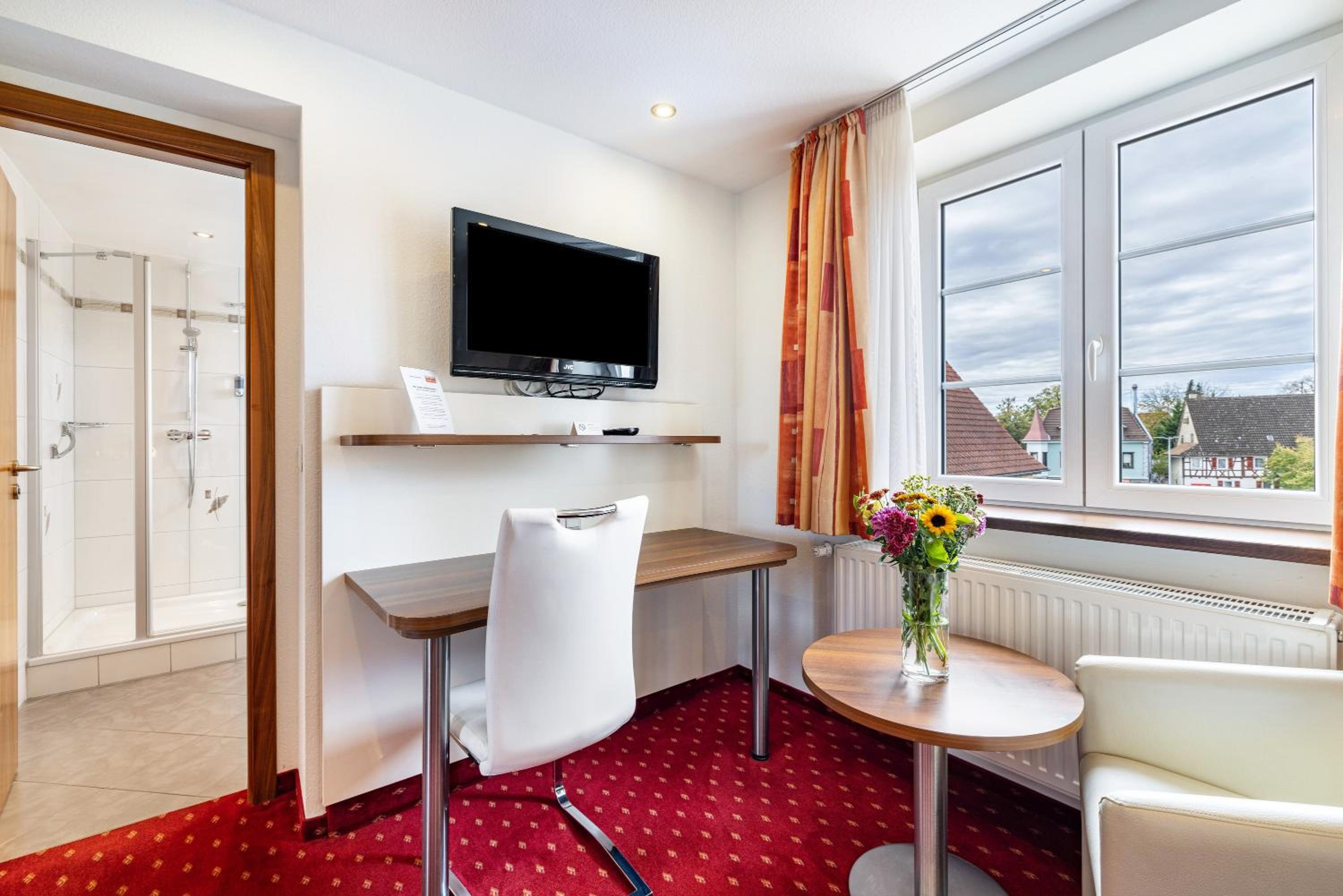 Double Room - Photo 4