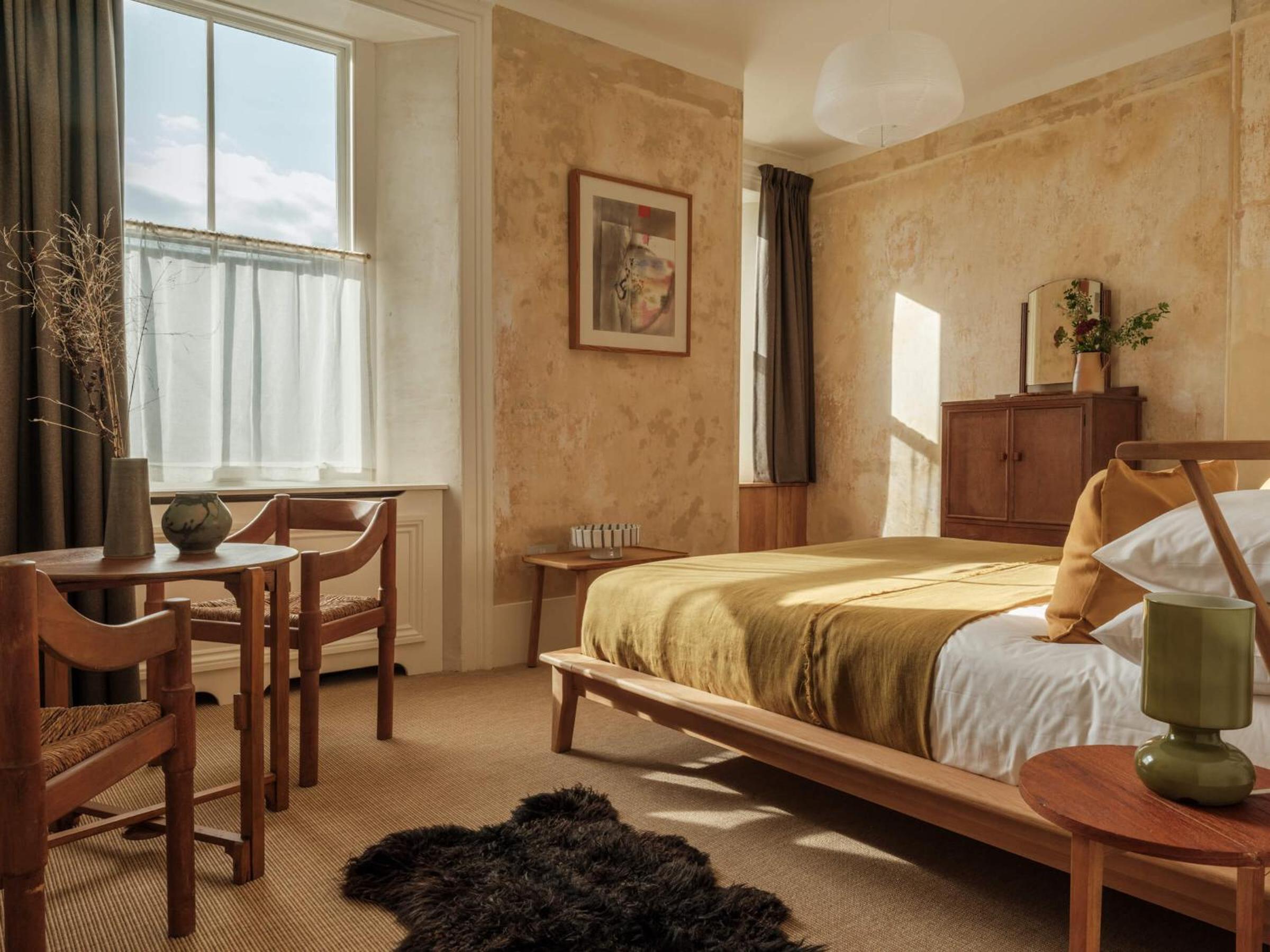 Superior King Room