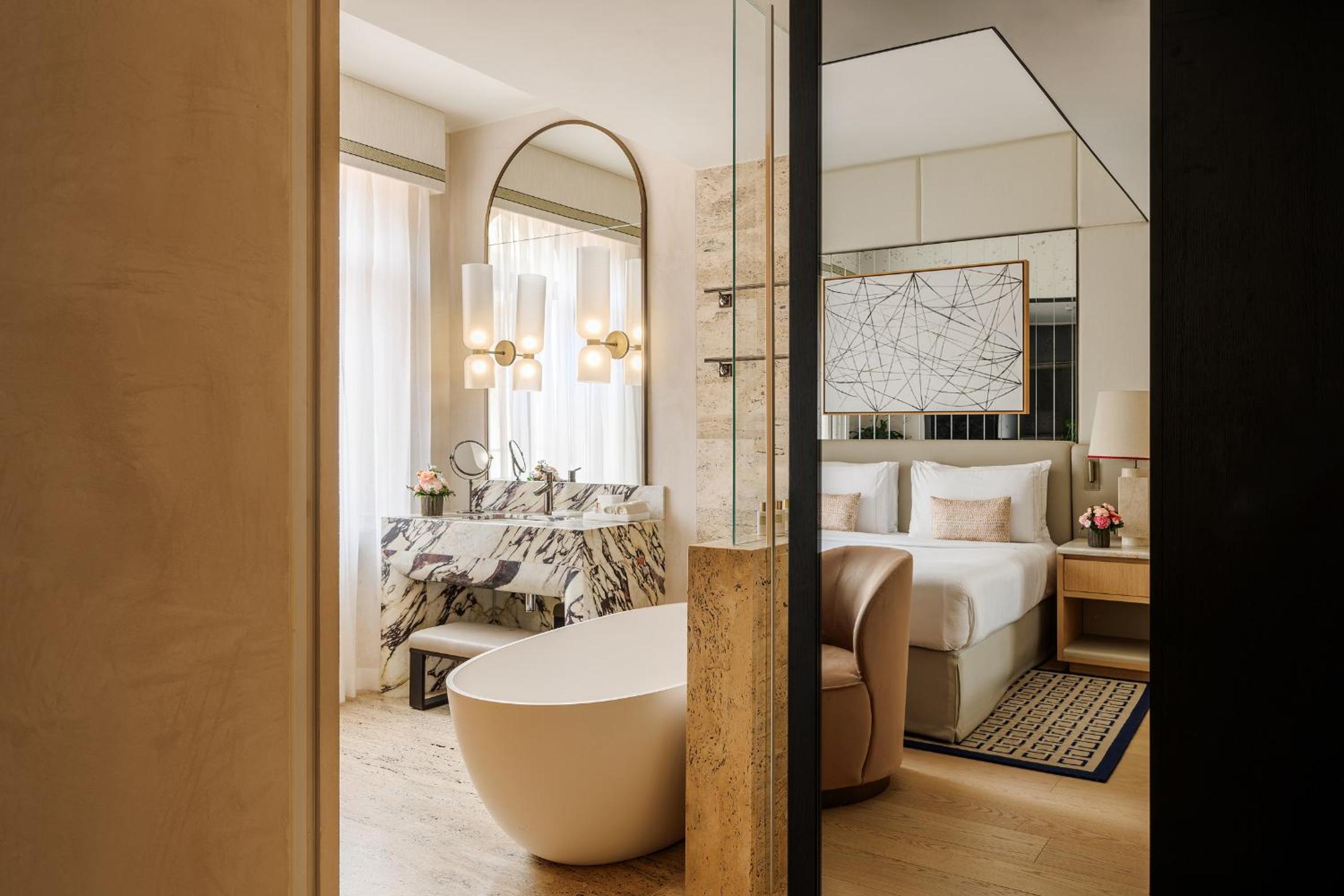 King Room