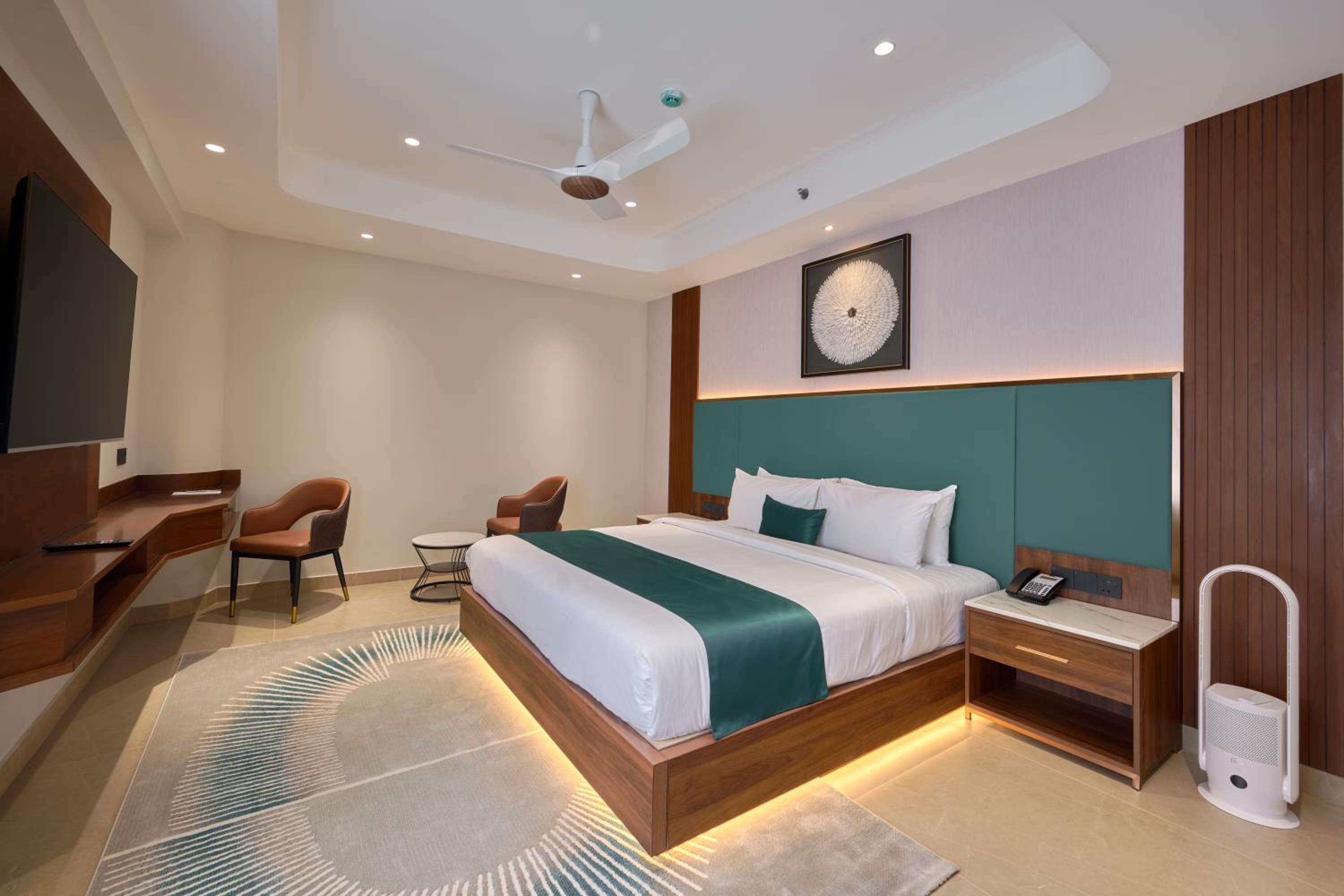 Superior King Room