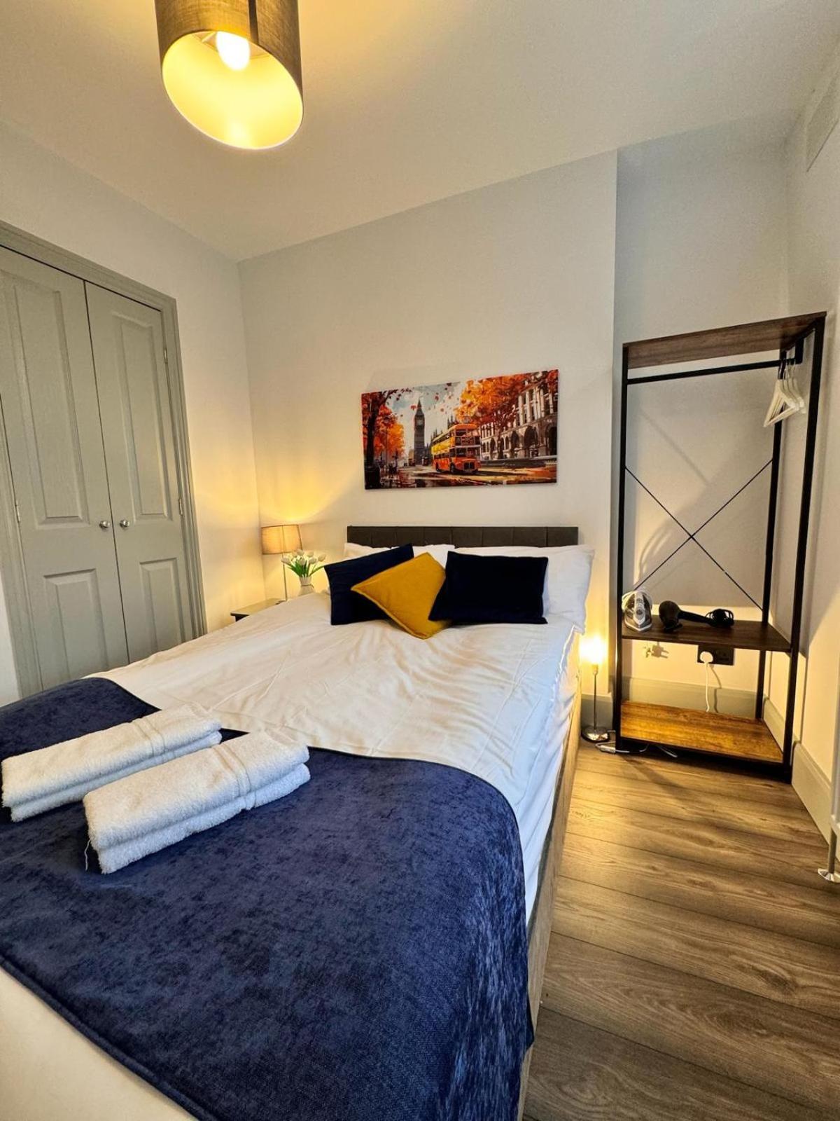 Deluxe Junior Suite photo 3