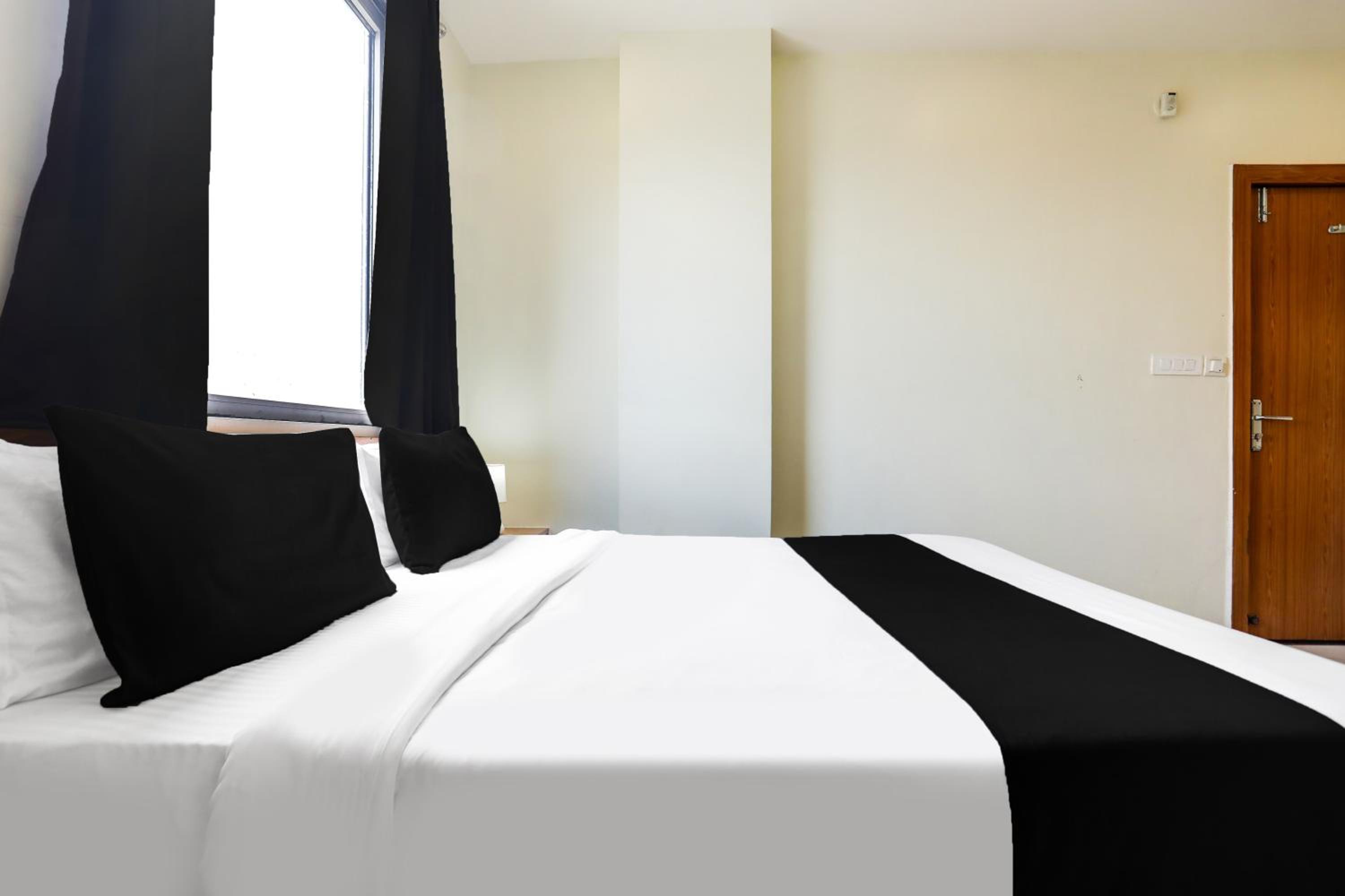 Classic Triple Room photo 2