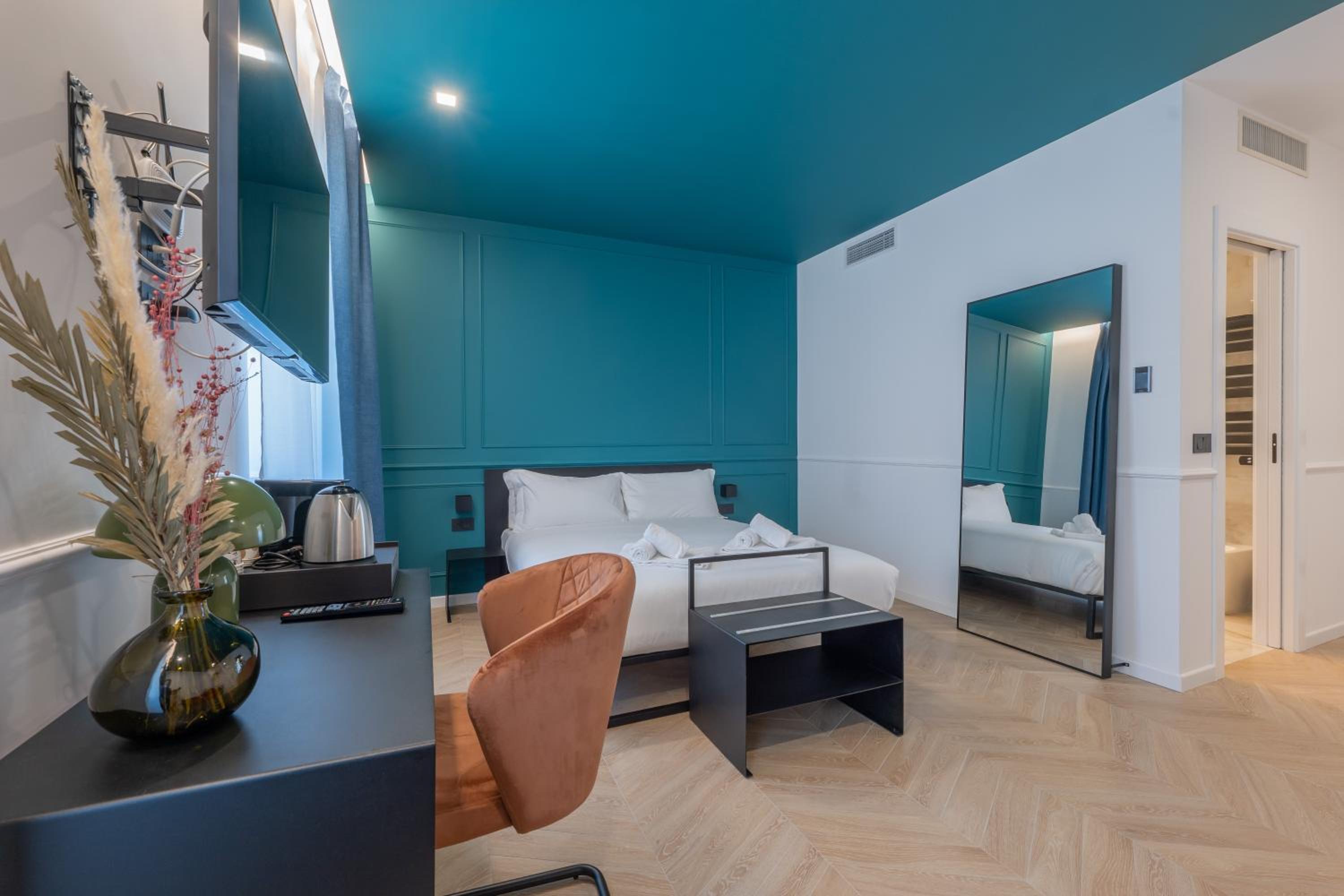 Superior Quadruple Room photo 2