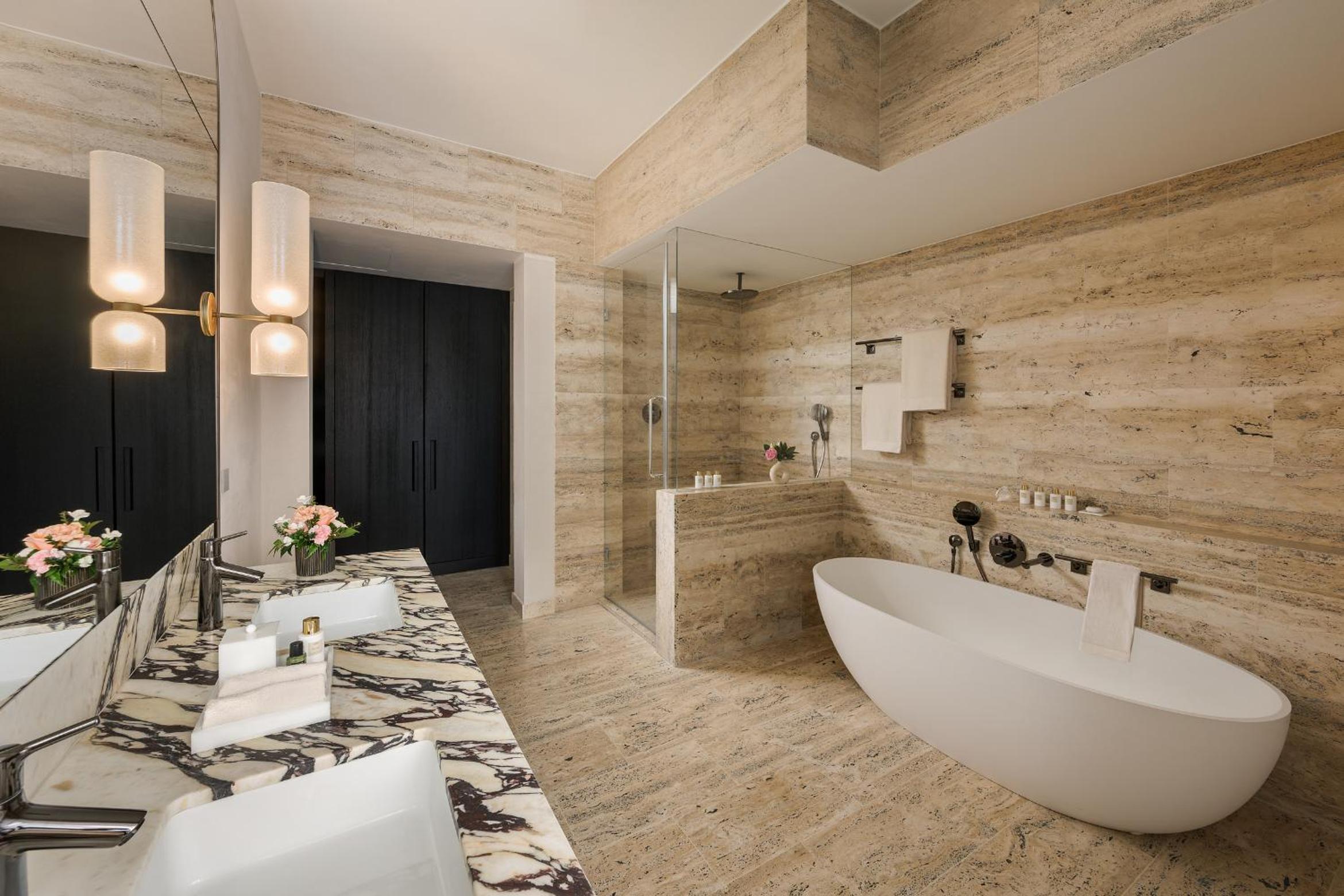 Prestige Suite thumbnail 6