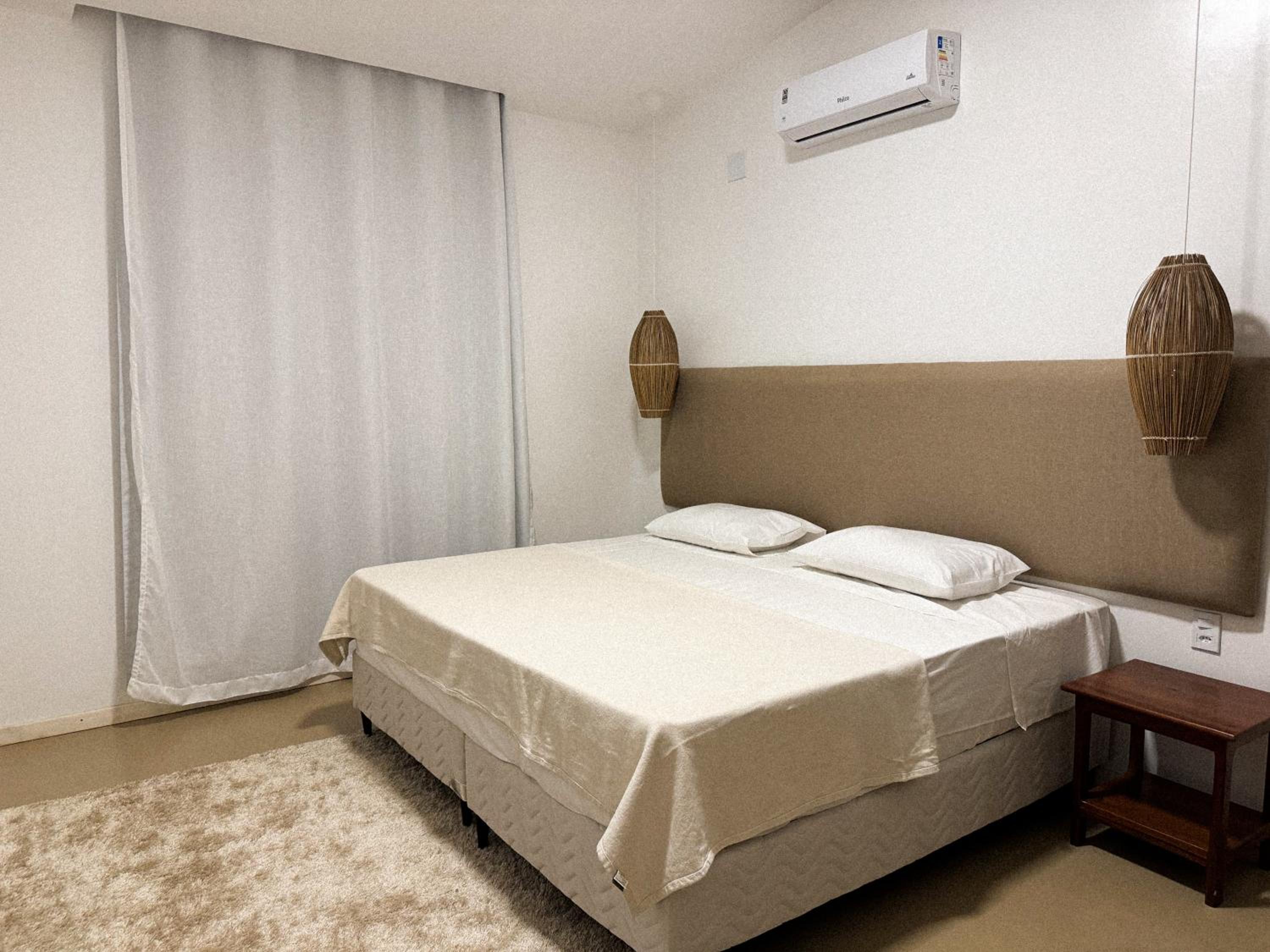 Large Double Room photo 2
