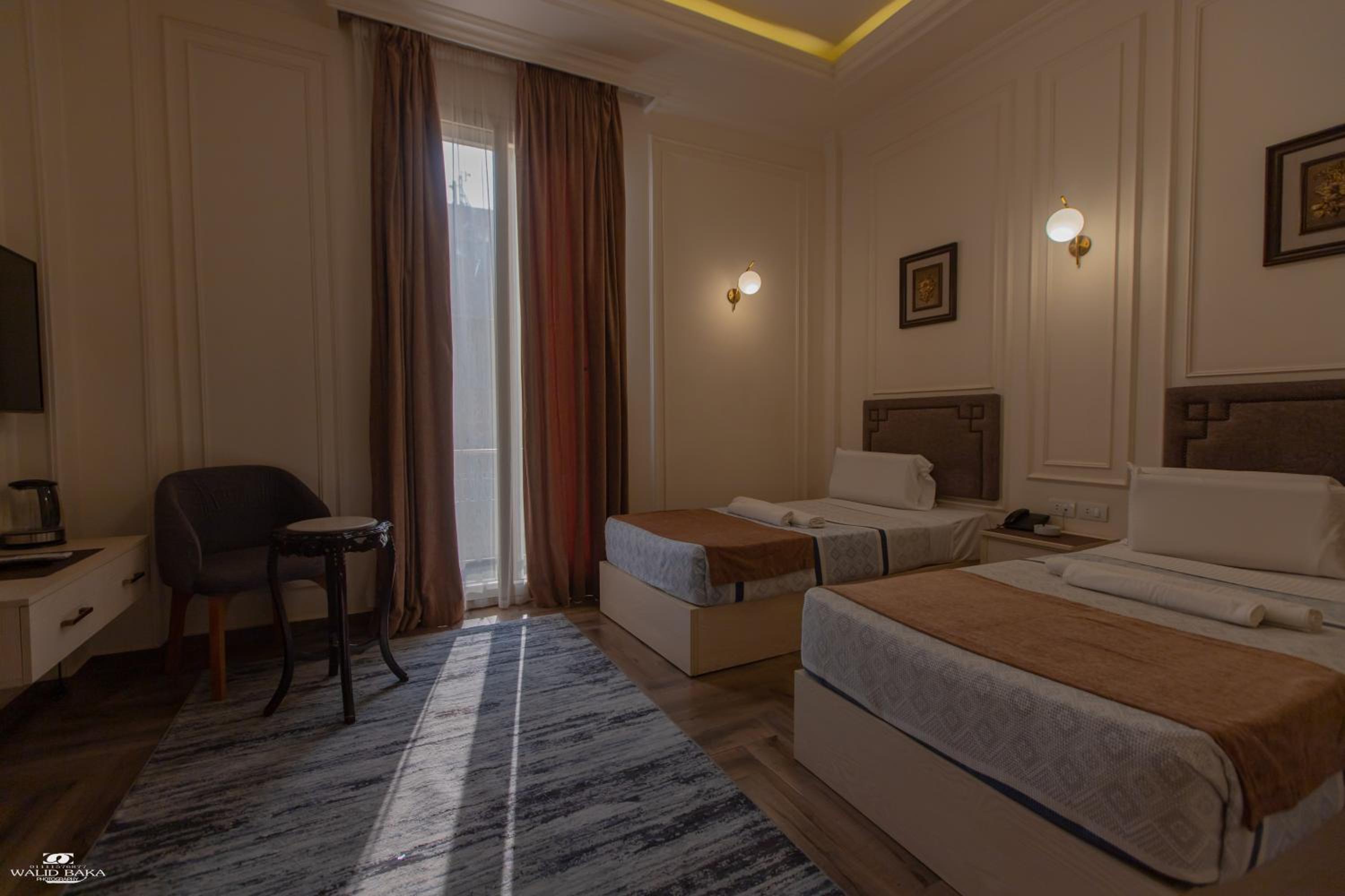 Deluxe Double Room - Photo 7