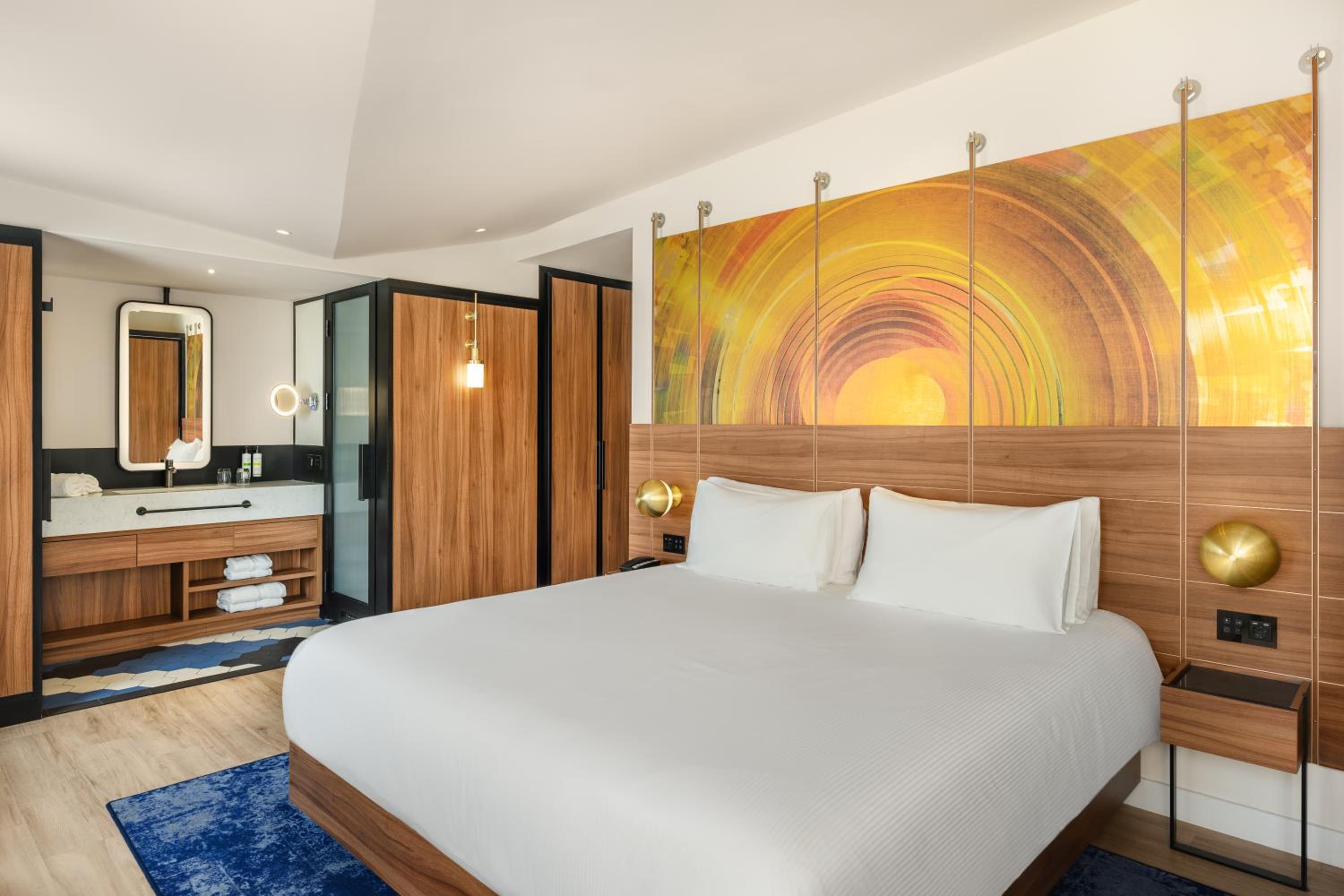 Premium Room - Photo 10