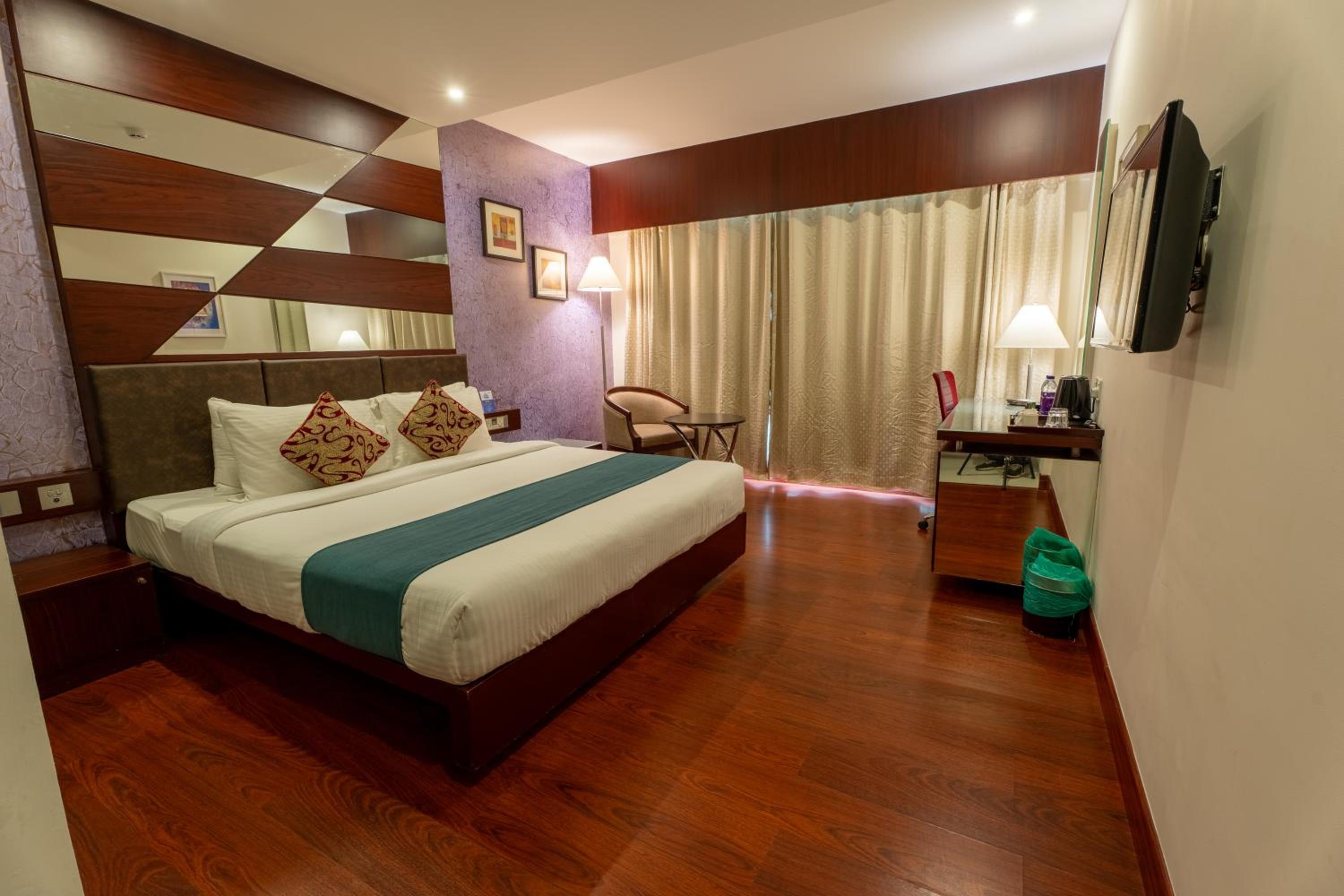 Executive Suite Executive Suite