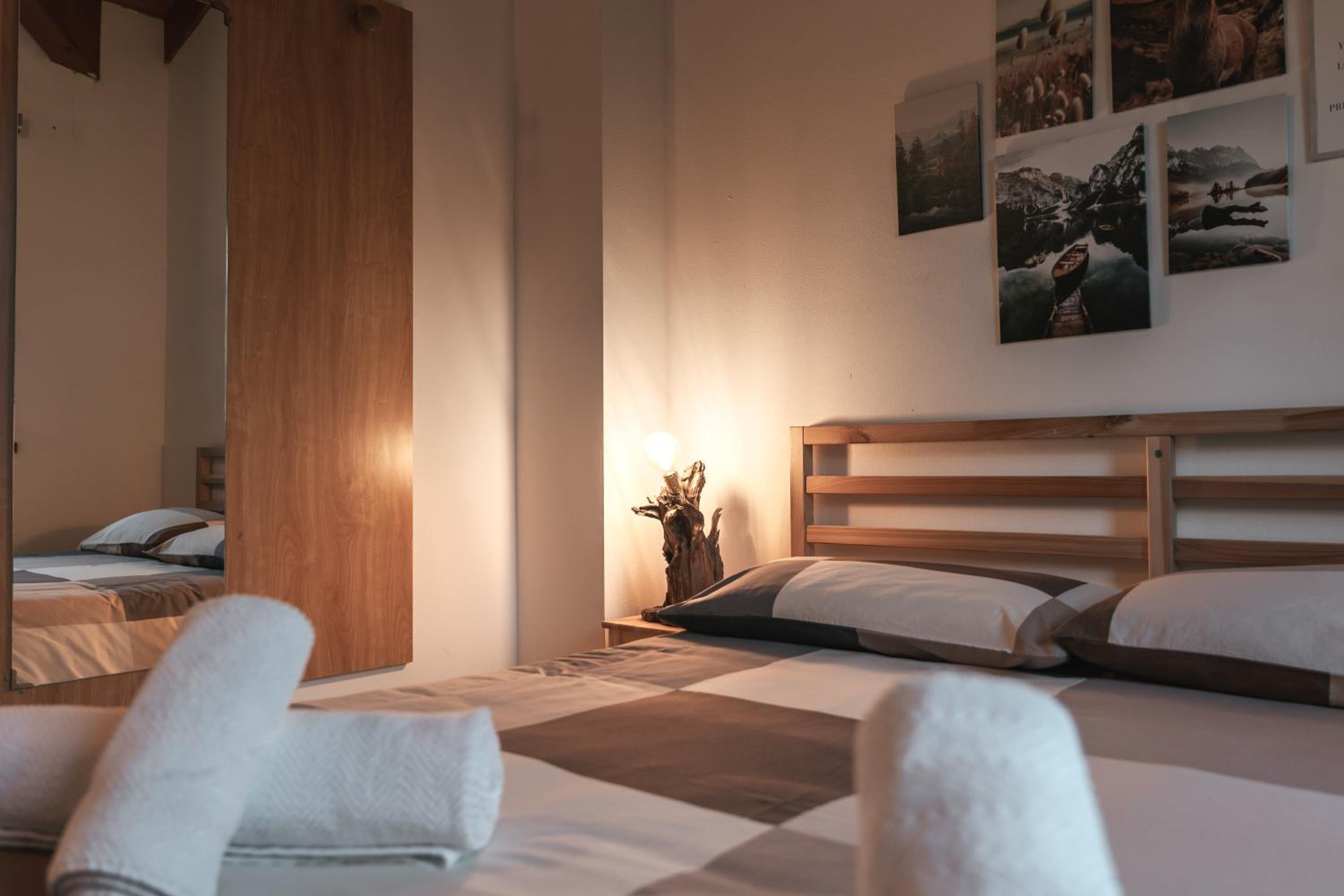 Double Room with Private Bathroom photo 2