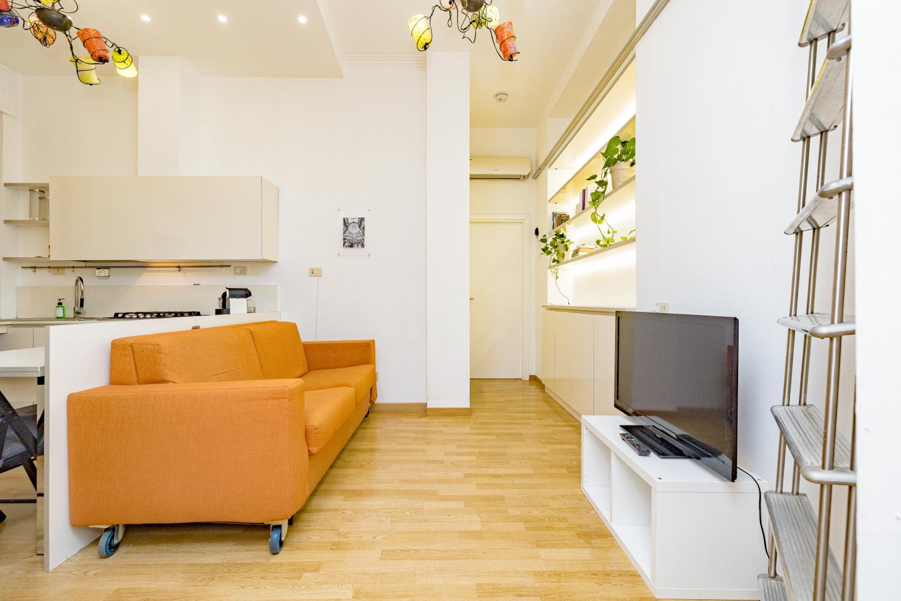 One-Bedroom Apartment