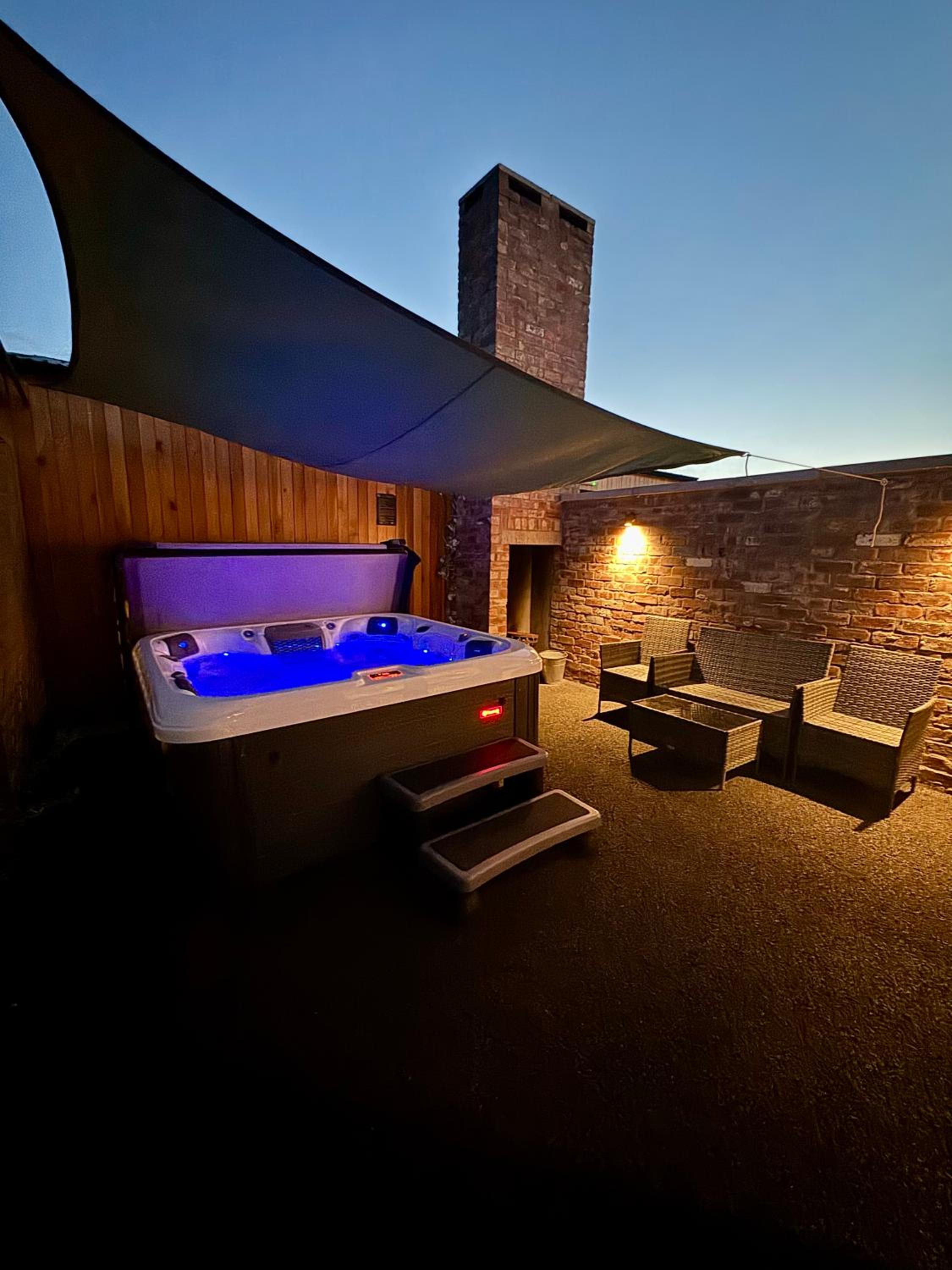 One-Bedroom Chalet - Photo 12