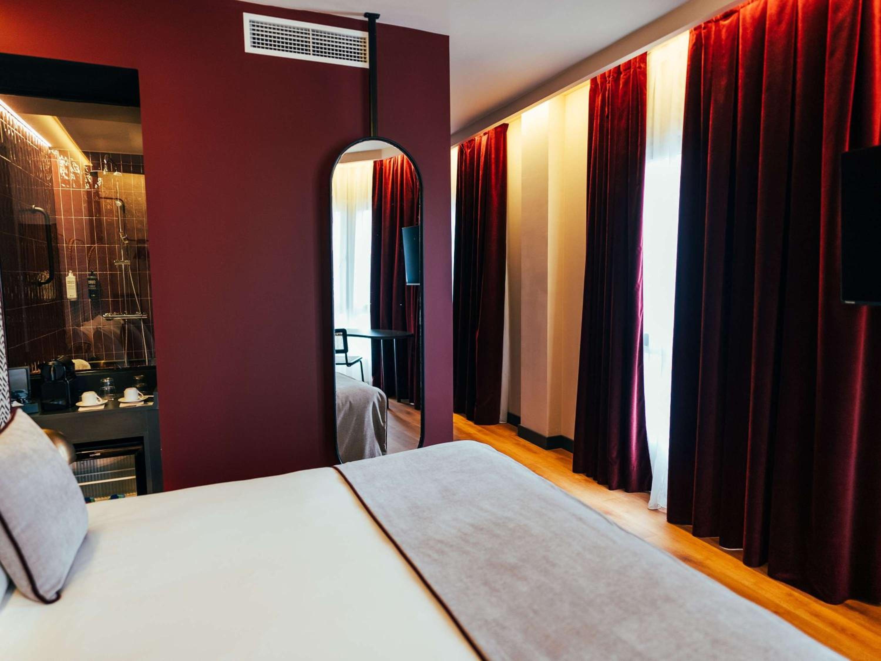 Premium Room