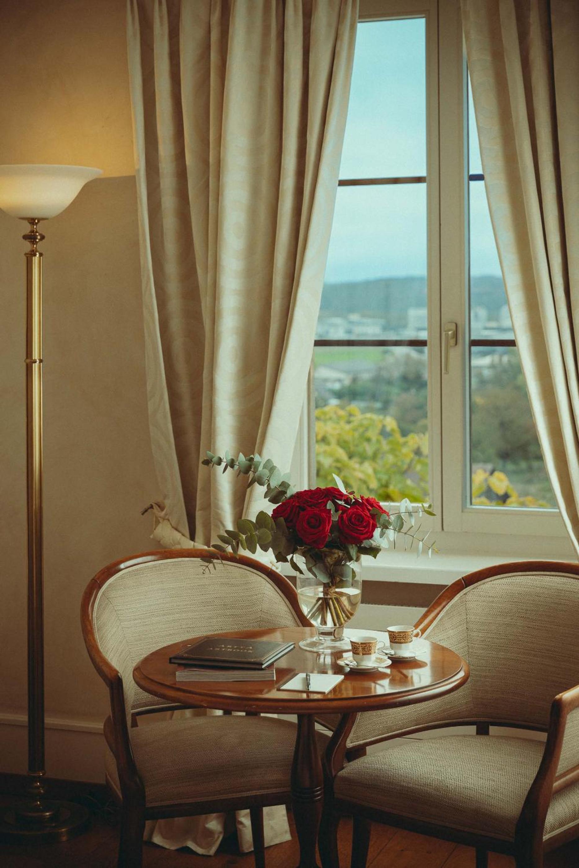 Double or Twin Room with View - Photo 2