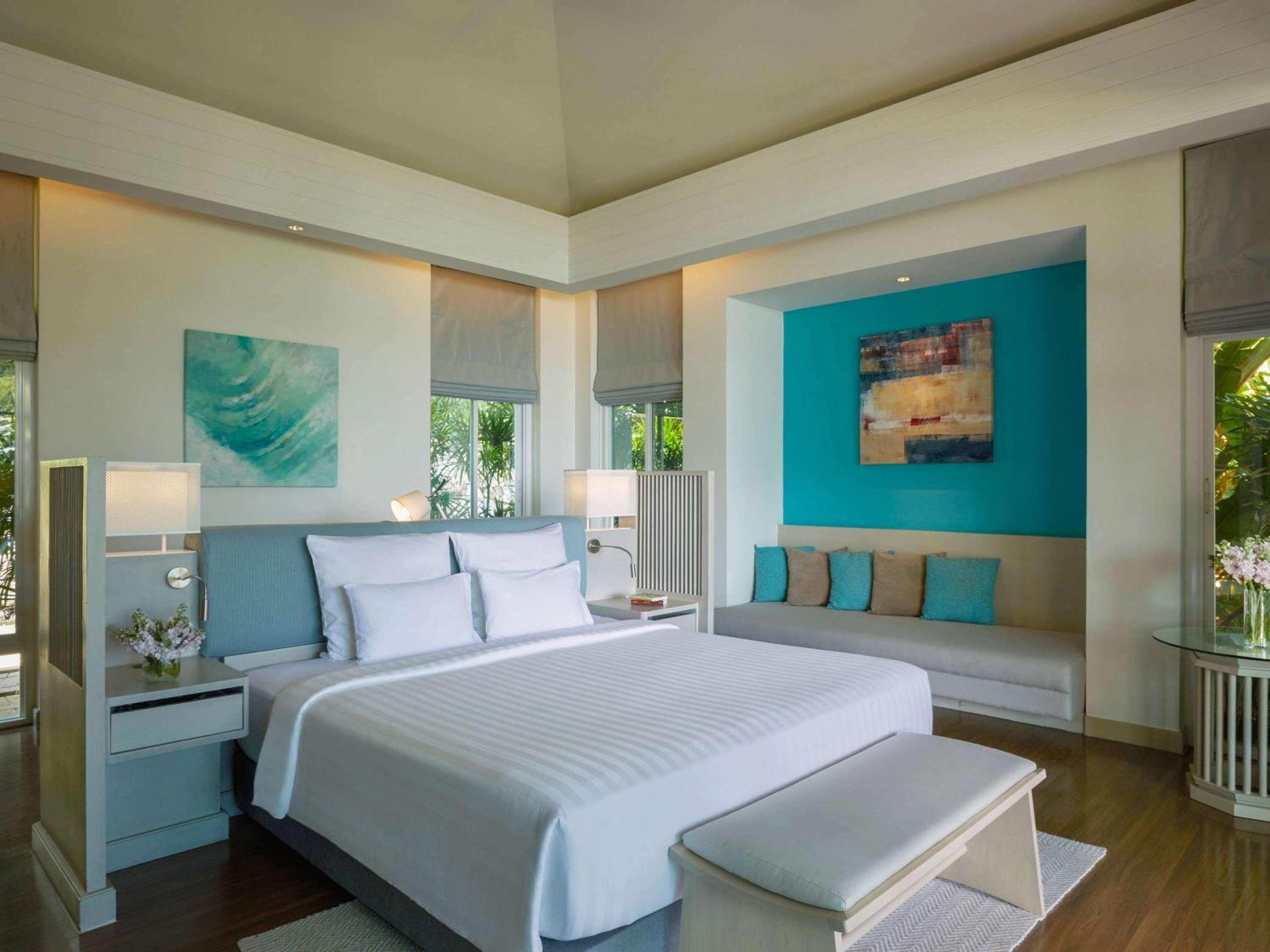Pool Villa Sea View, 1 King Bed, Island’s Most Stunning Sunrise - Photo 1