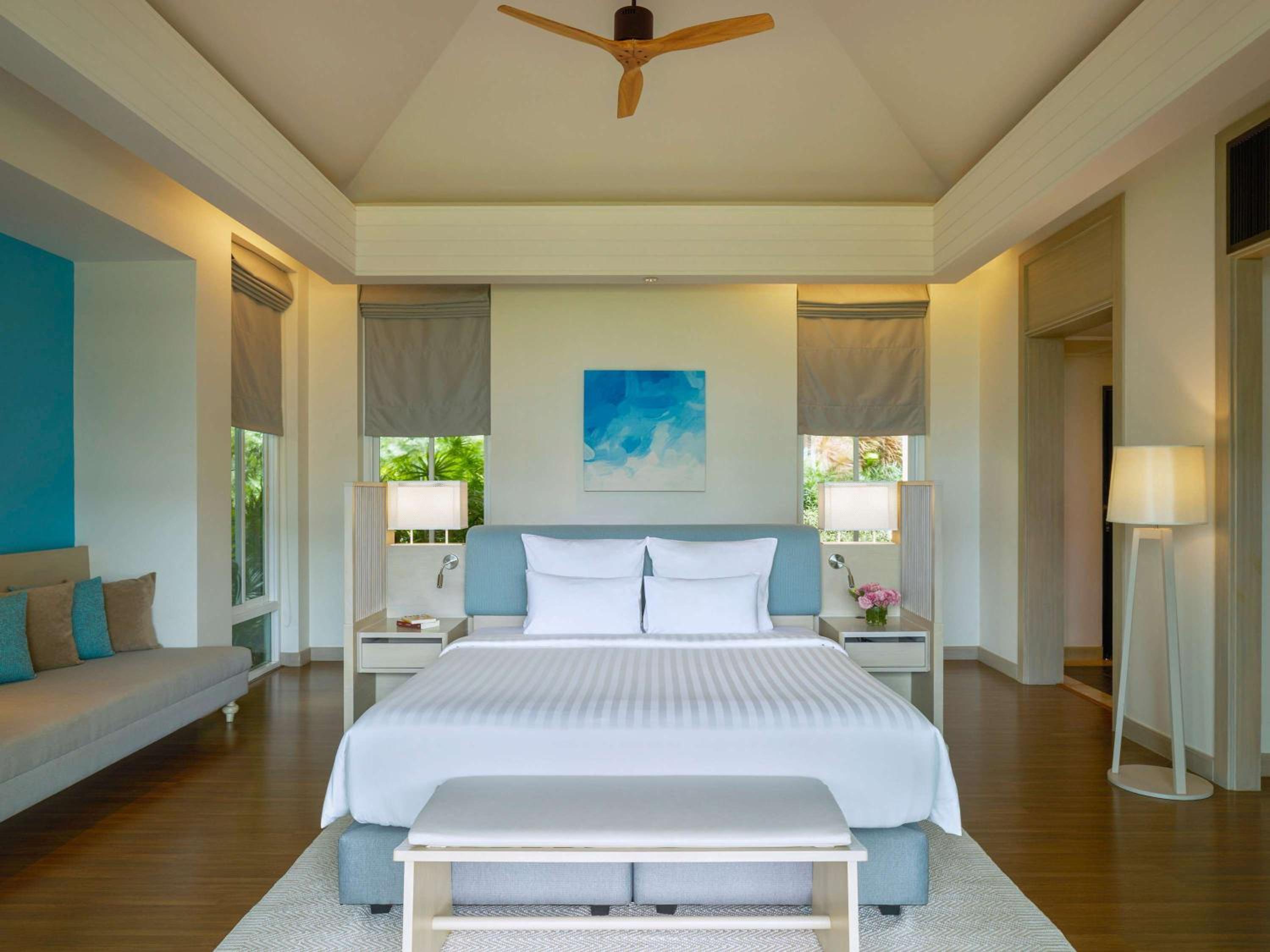Pool Villa Sea View, 1 King Bed, Island’s Most Stunning Sunrise - Photo 8
