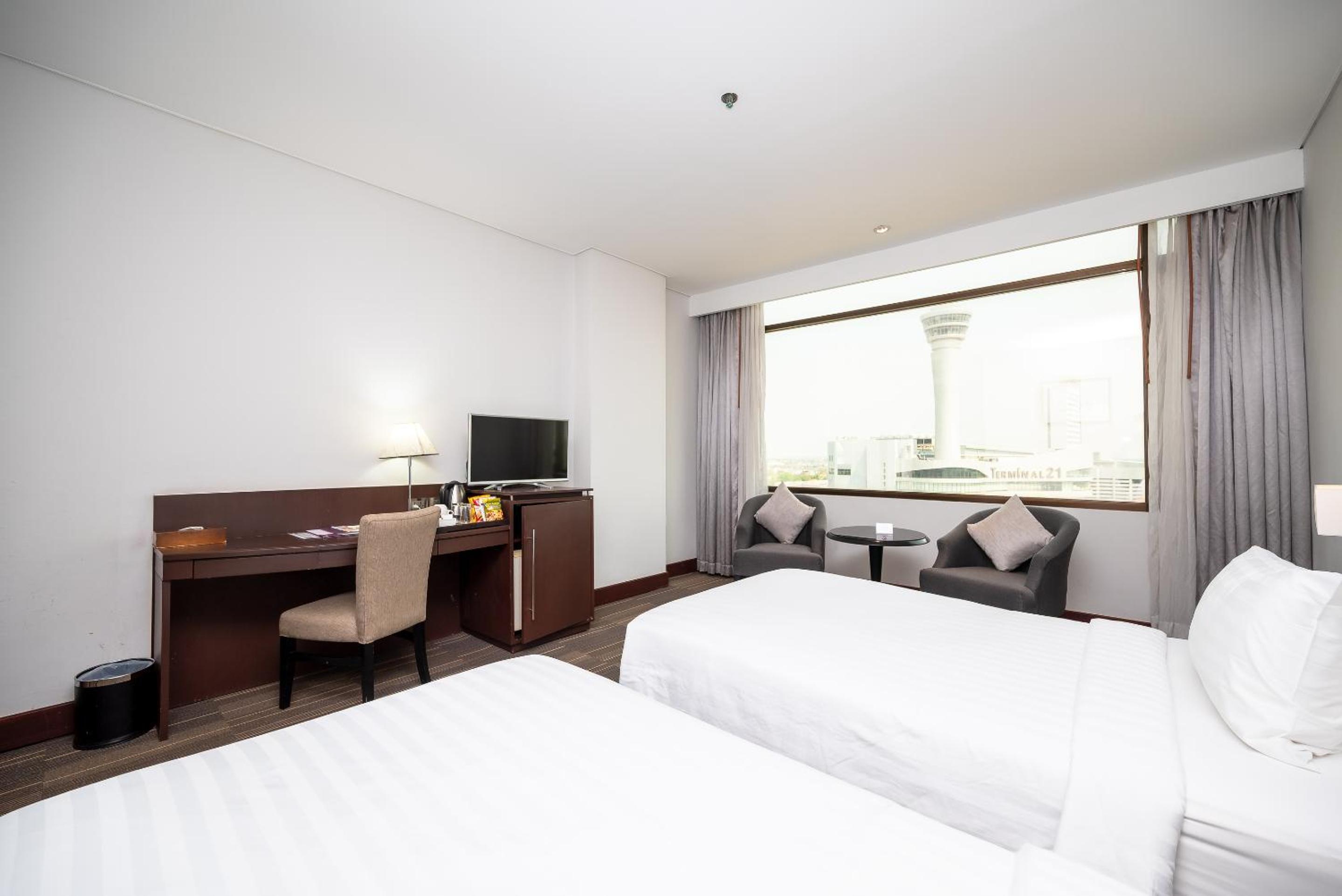Superior Double or Twin Room with City View