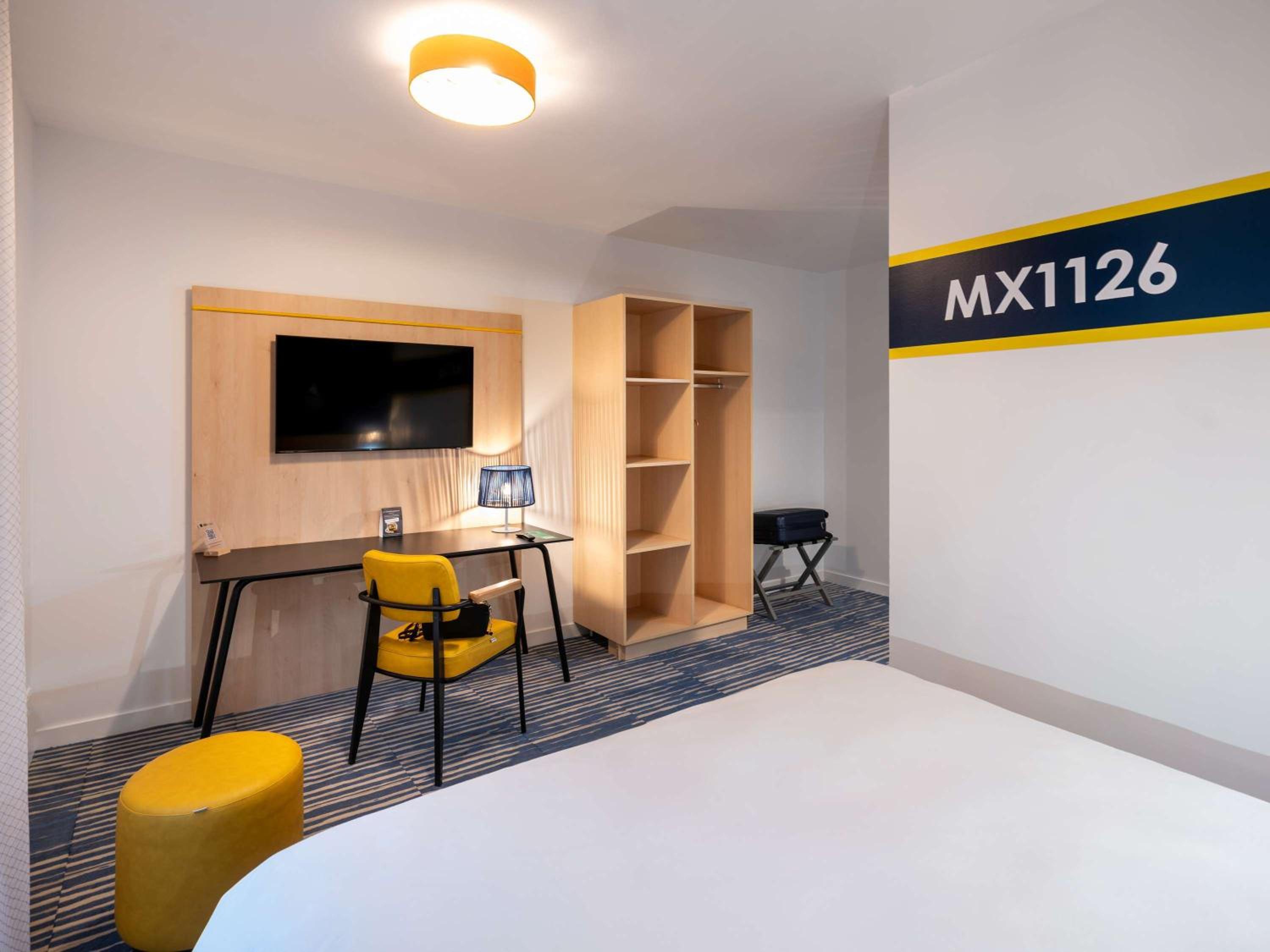 Standard Double Room - Photo 18