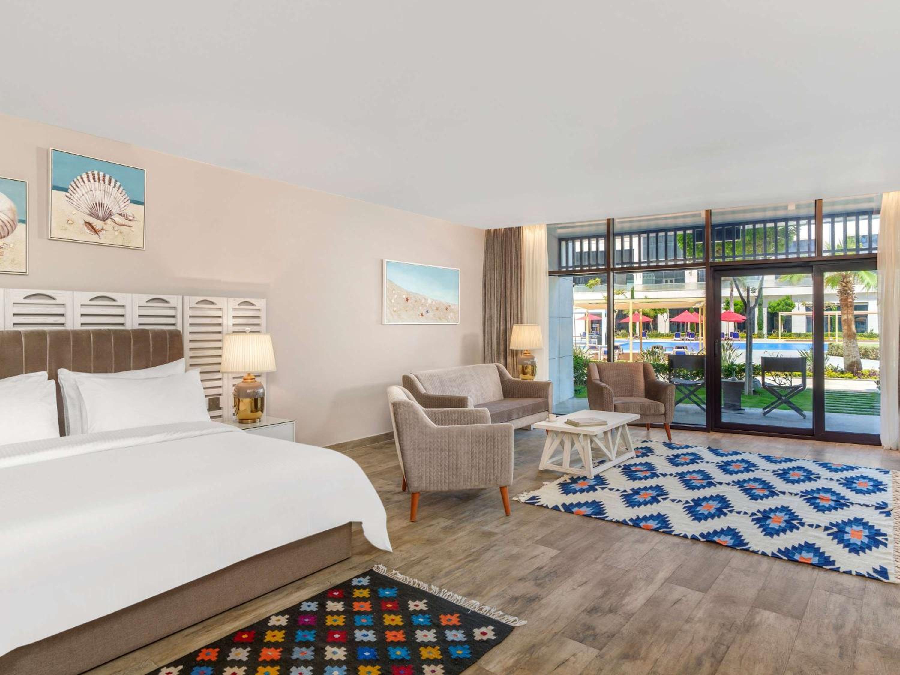 Grand Deluxe Room