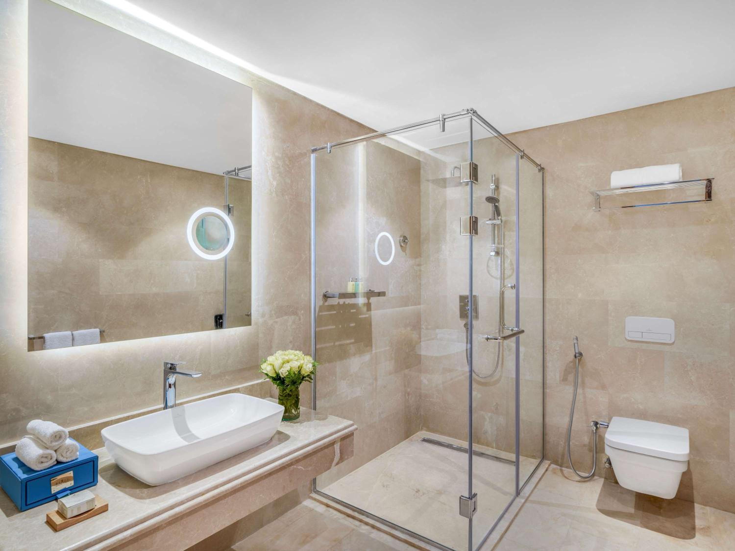 Premium Room Panoramic View - Photo 3