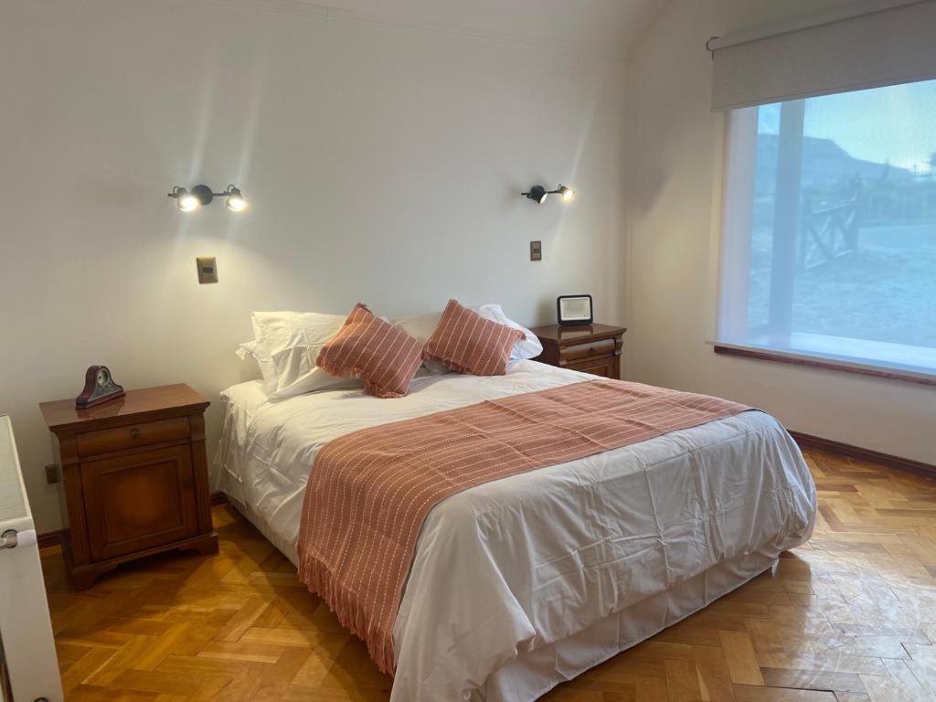Two-Bedroom House photo 2