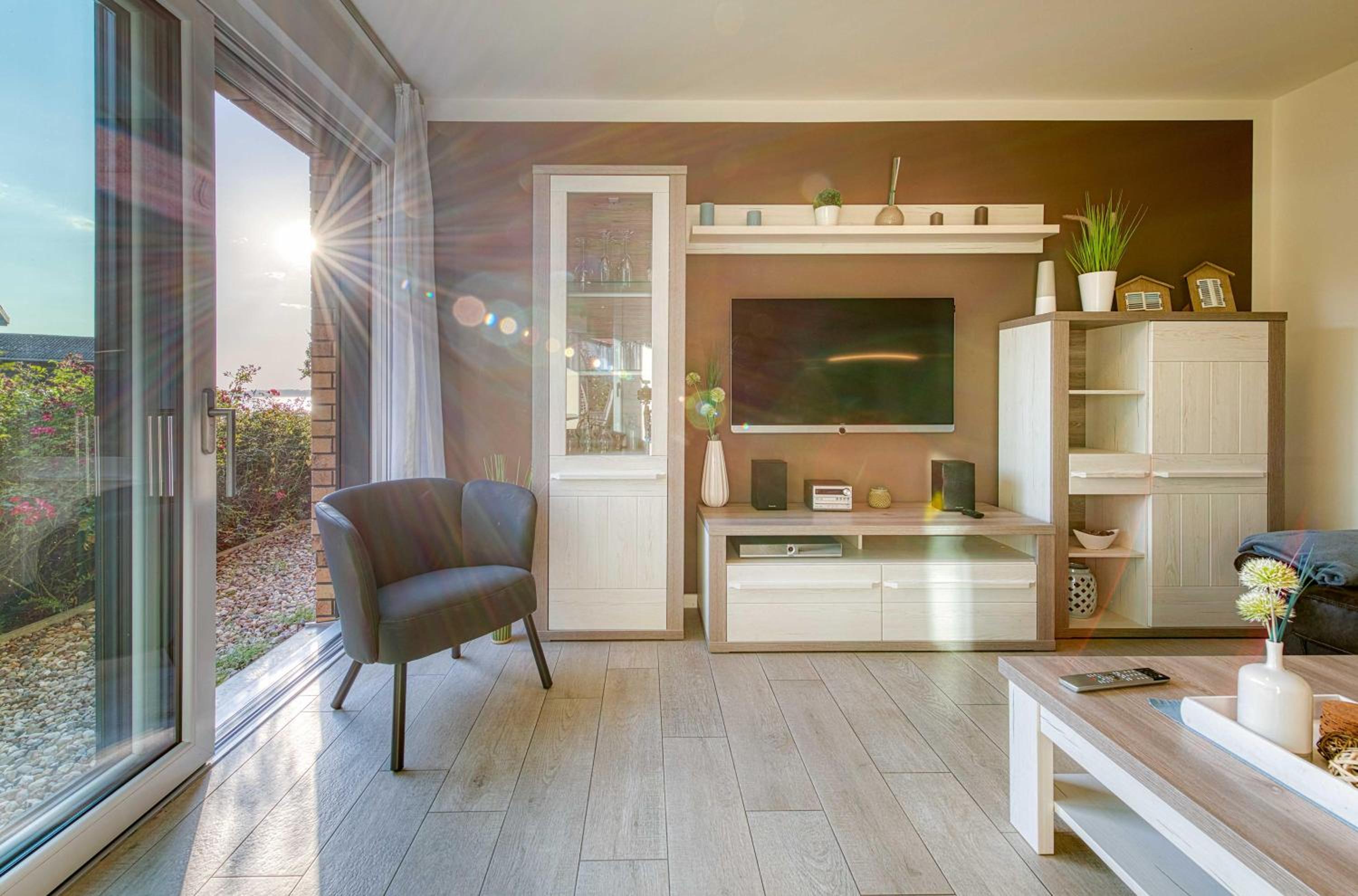 Apartment with Lake View photo 1