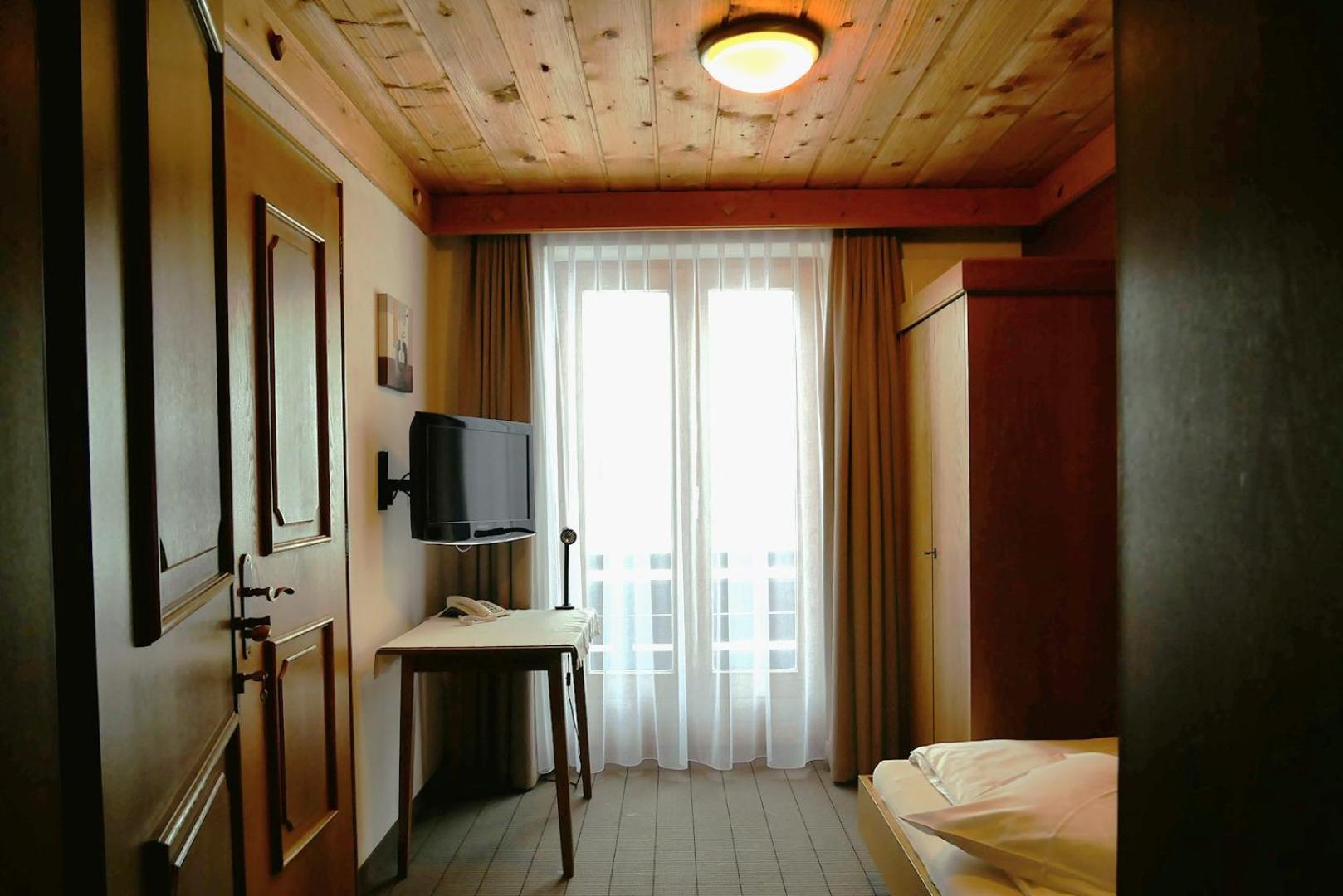 Single Room photo 2
