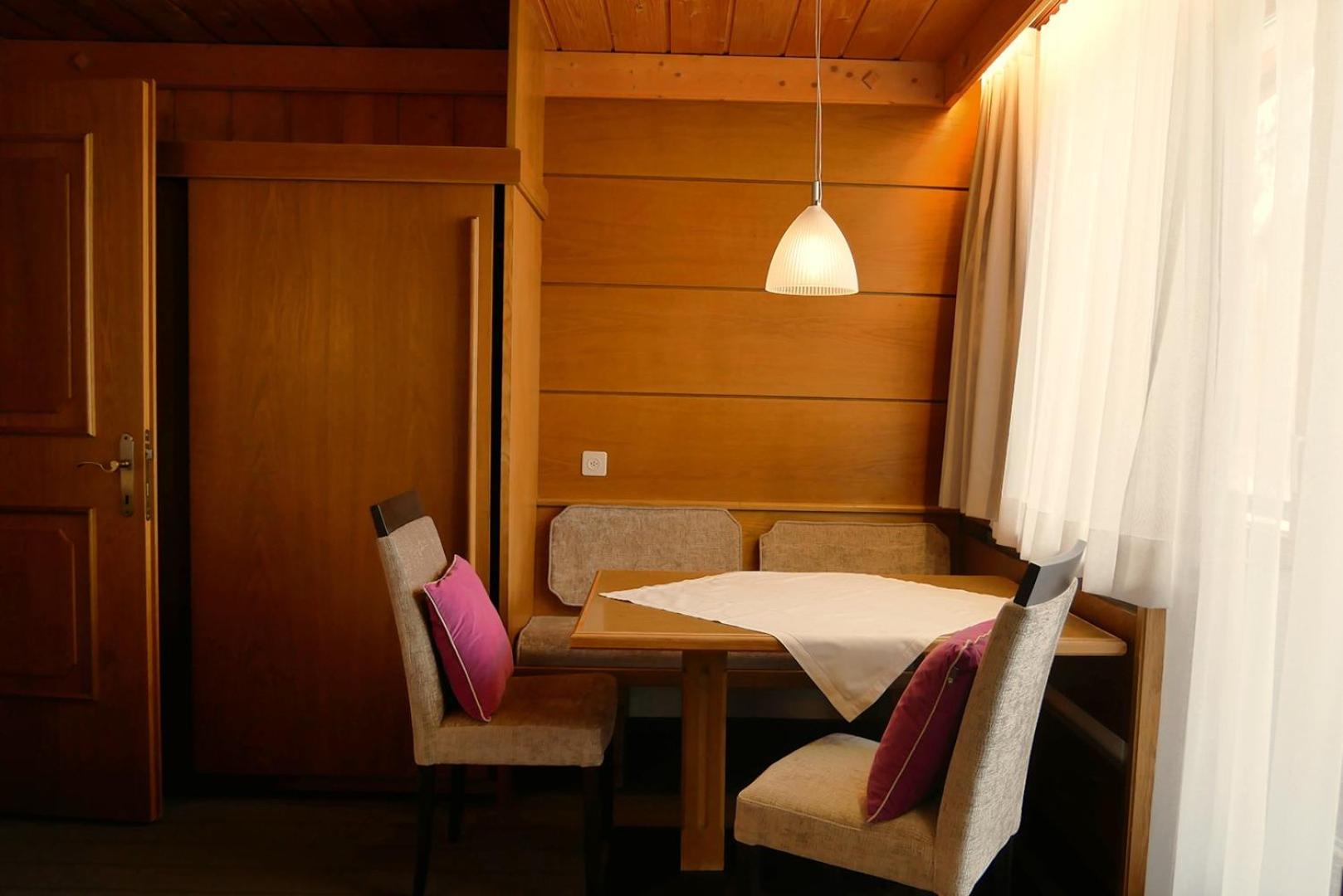 Small Double Room - Photo 4