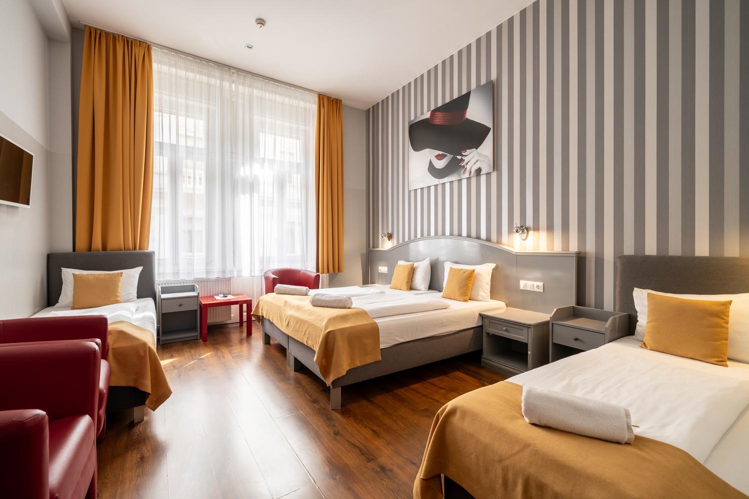 Full Moon Budapest — photo 96