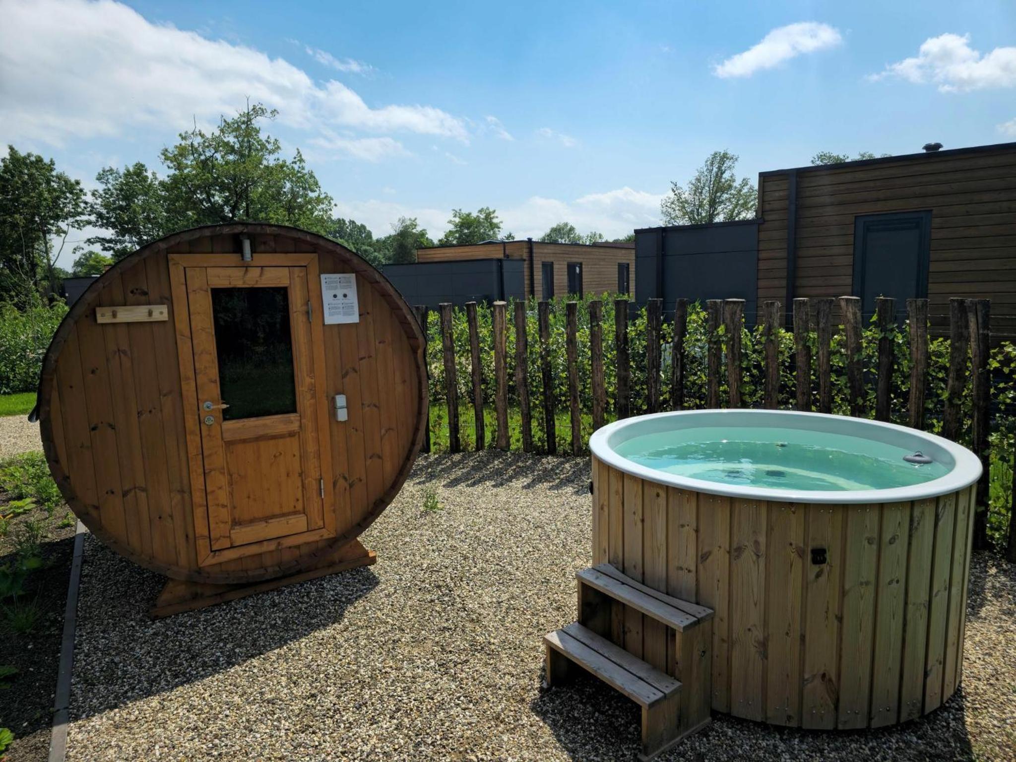 One-Bedroom House with Sauna and Hottub - Photo 17