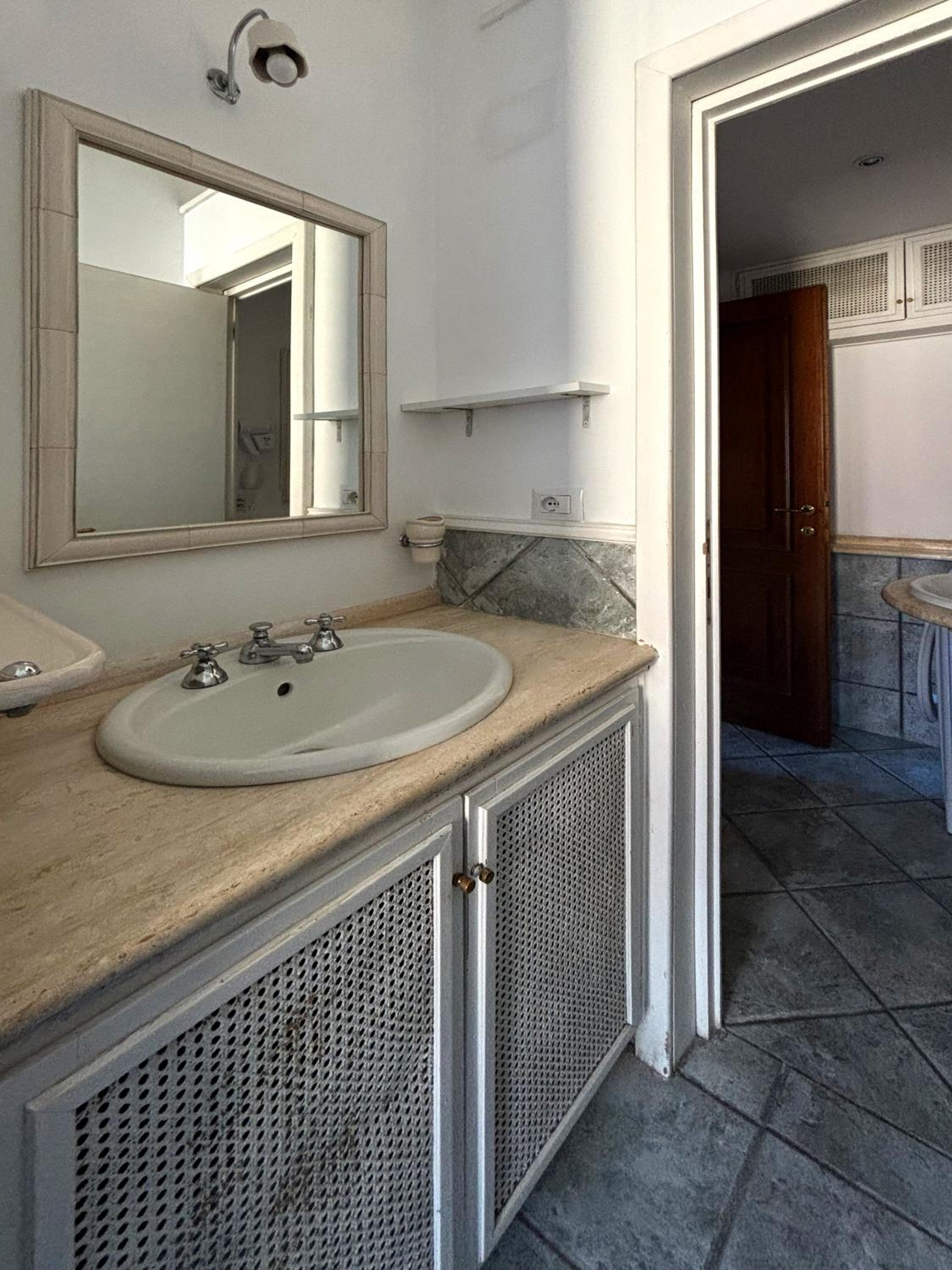 Two-Bedroom House photo 2