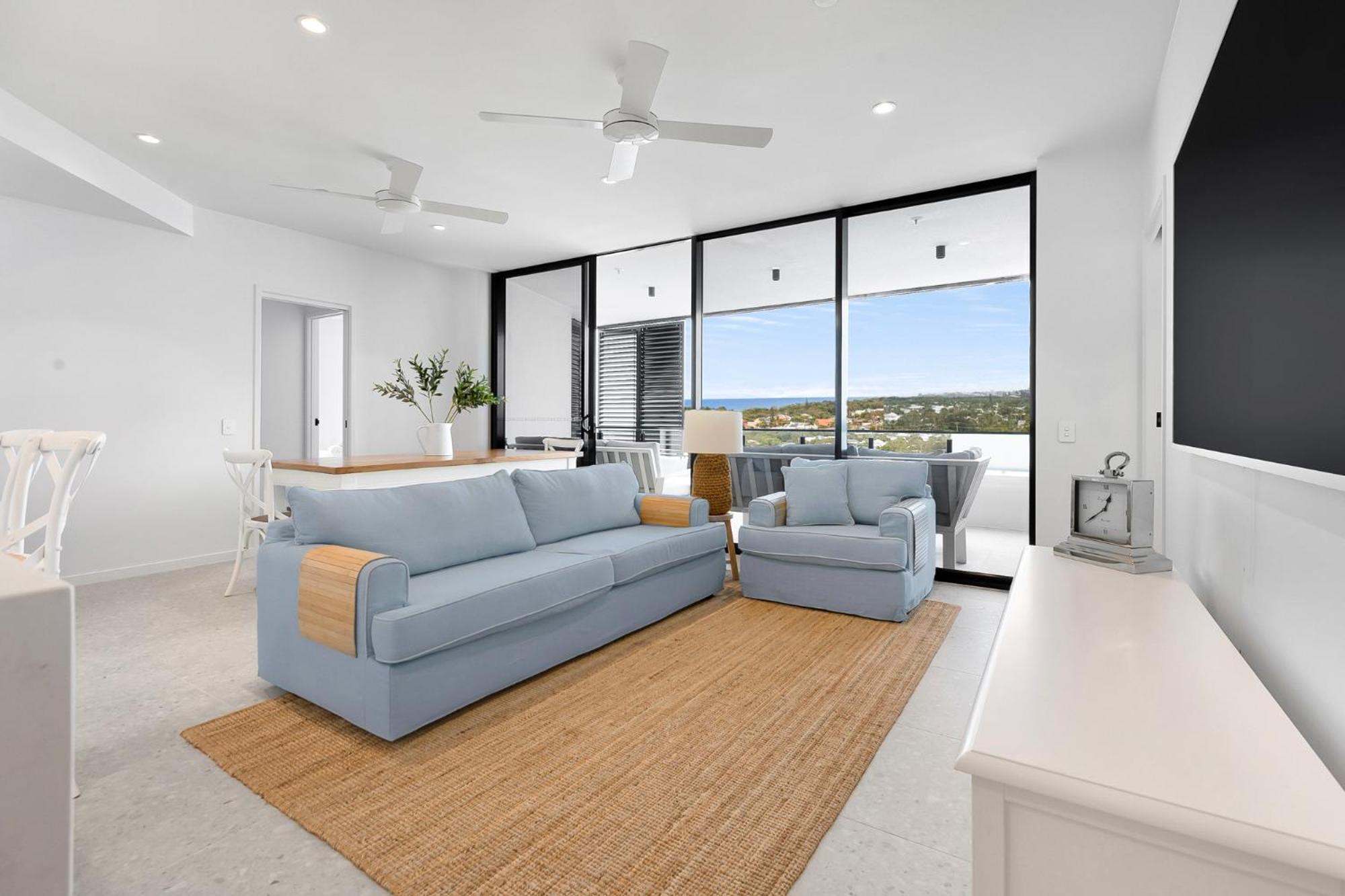 Three Bedroom Superior Partial Ocean View Apartment