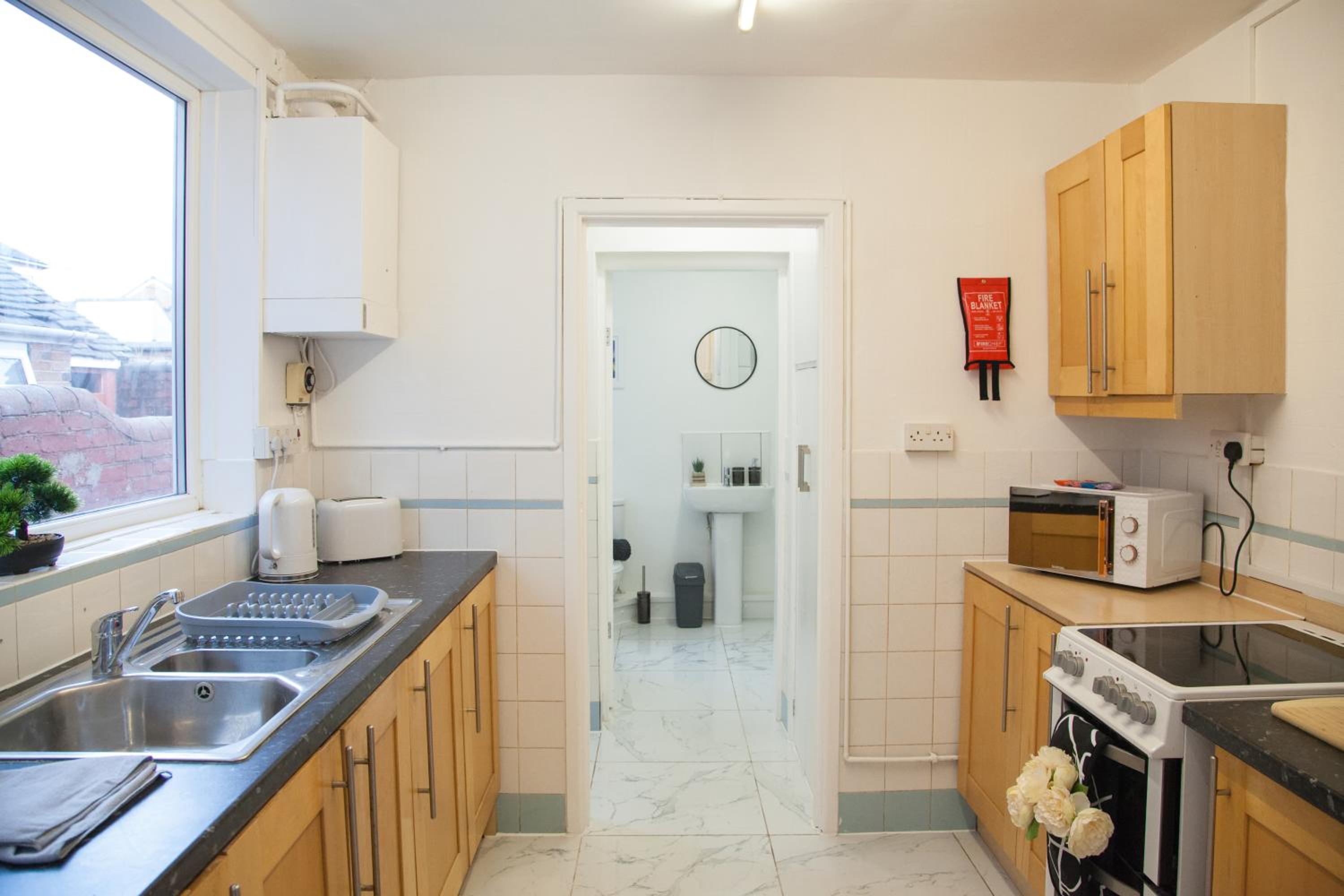 Three-Bedroom House photo 2