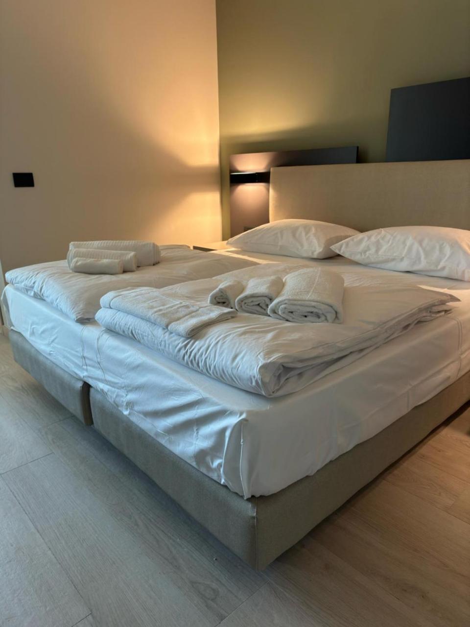 Quarto Duplo com Varanda