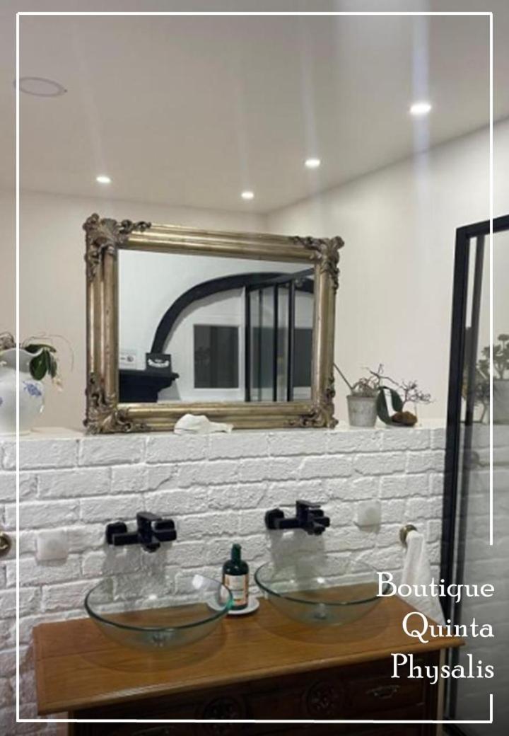 Deluxe Suite - Photo 6