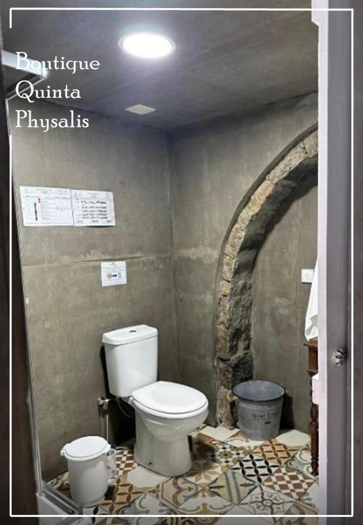 Double Room with Private External Bathroom photo 3