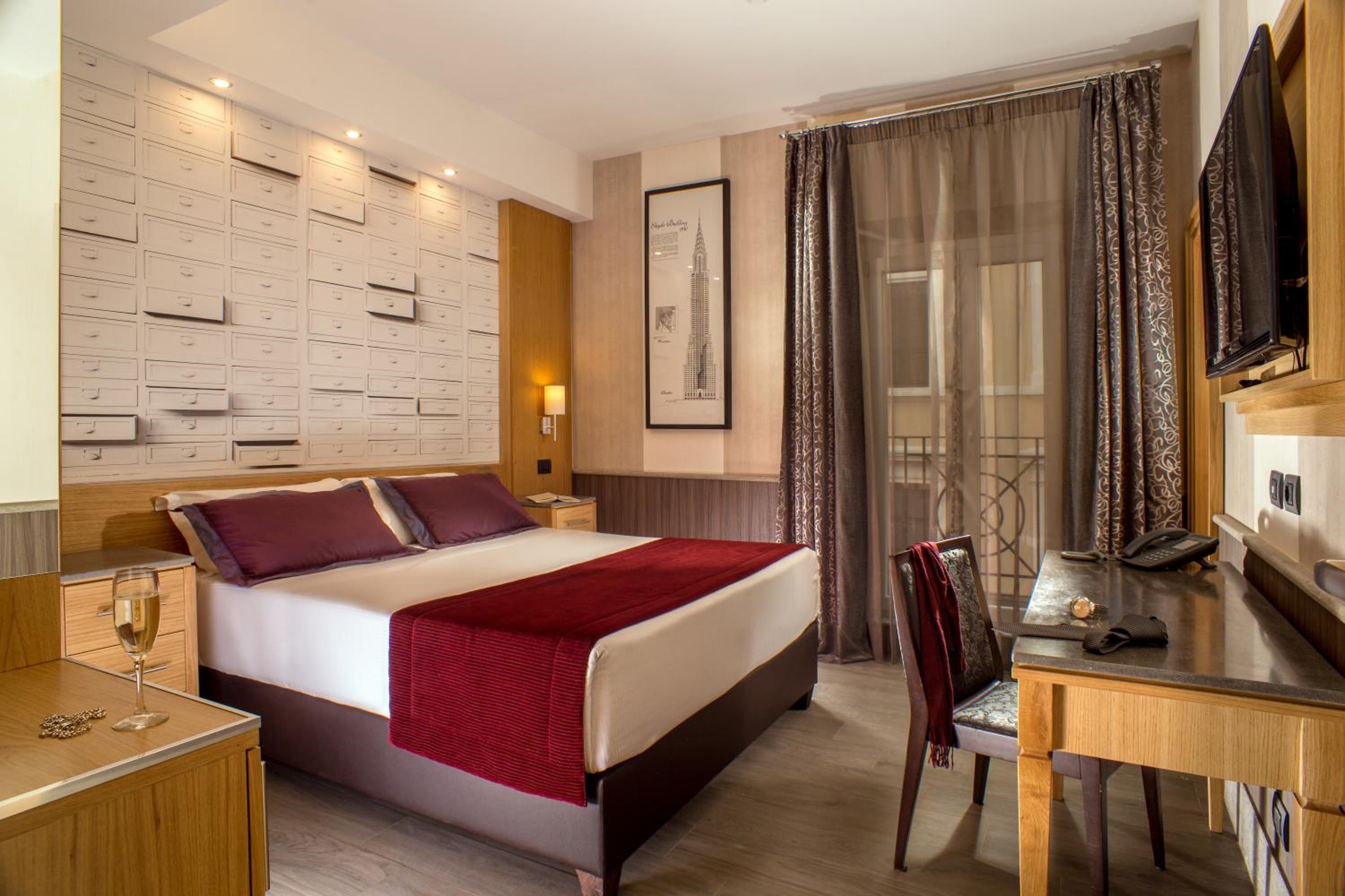 Deluxe Double Room with Balcony - Dependence