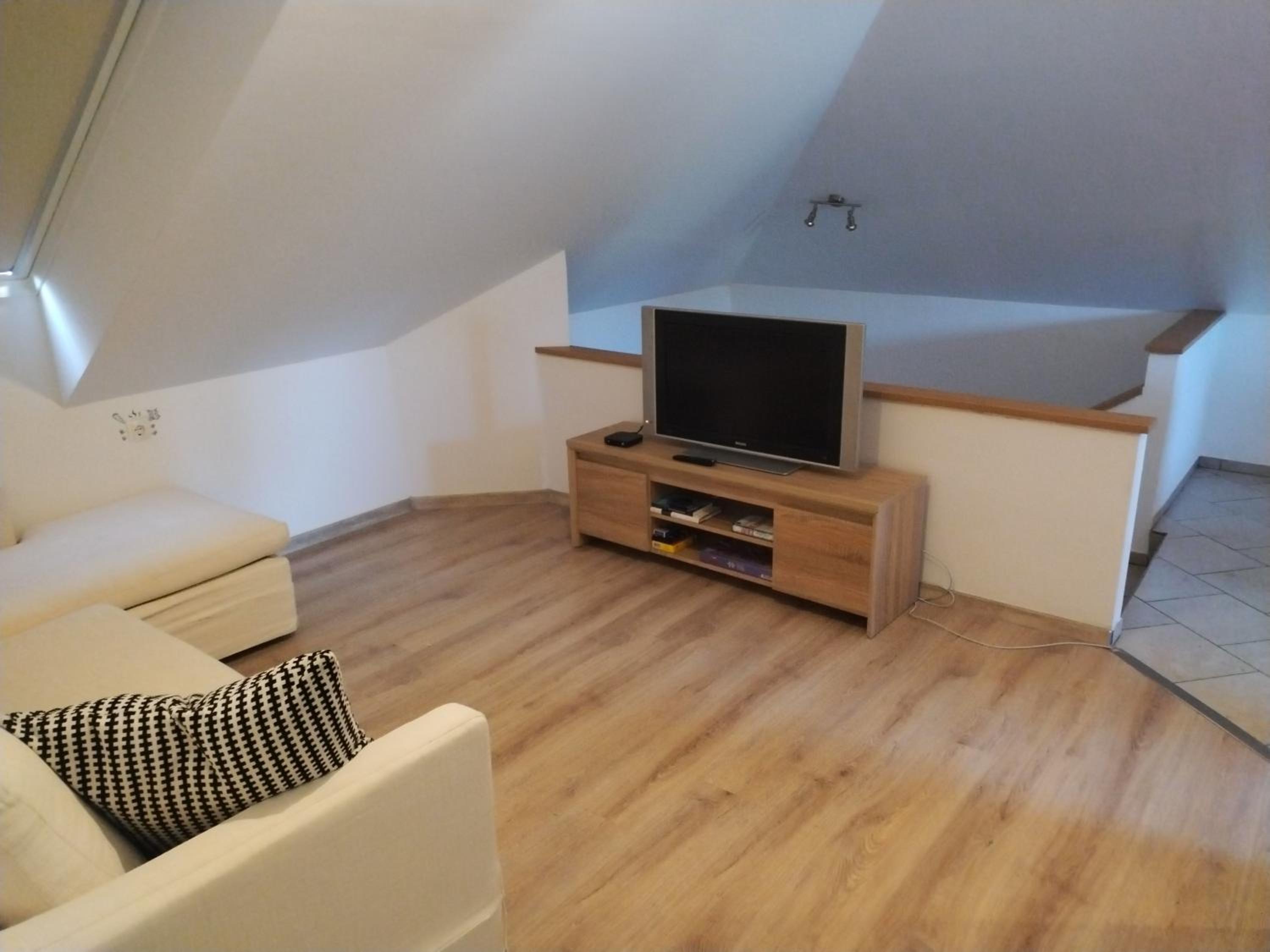 One-Bedroom Apartment photo 3