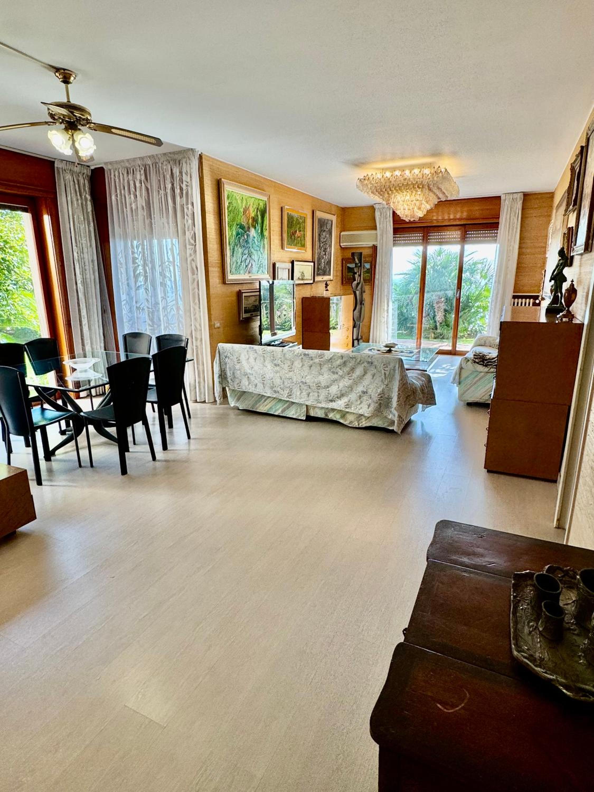 Three-Bedroom Apartment With Ocean View photo 1