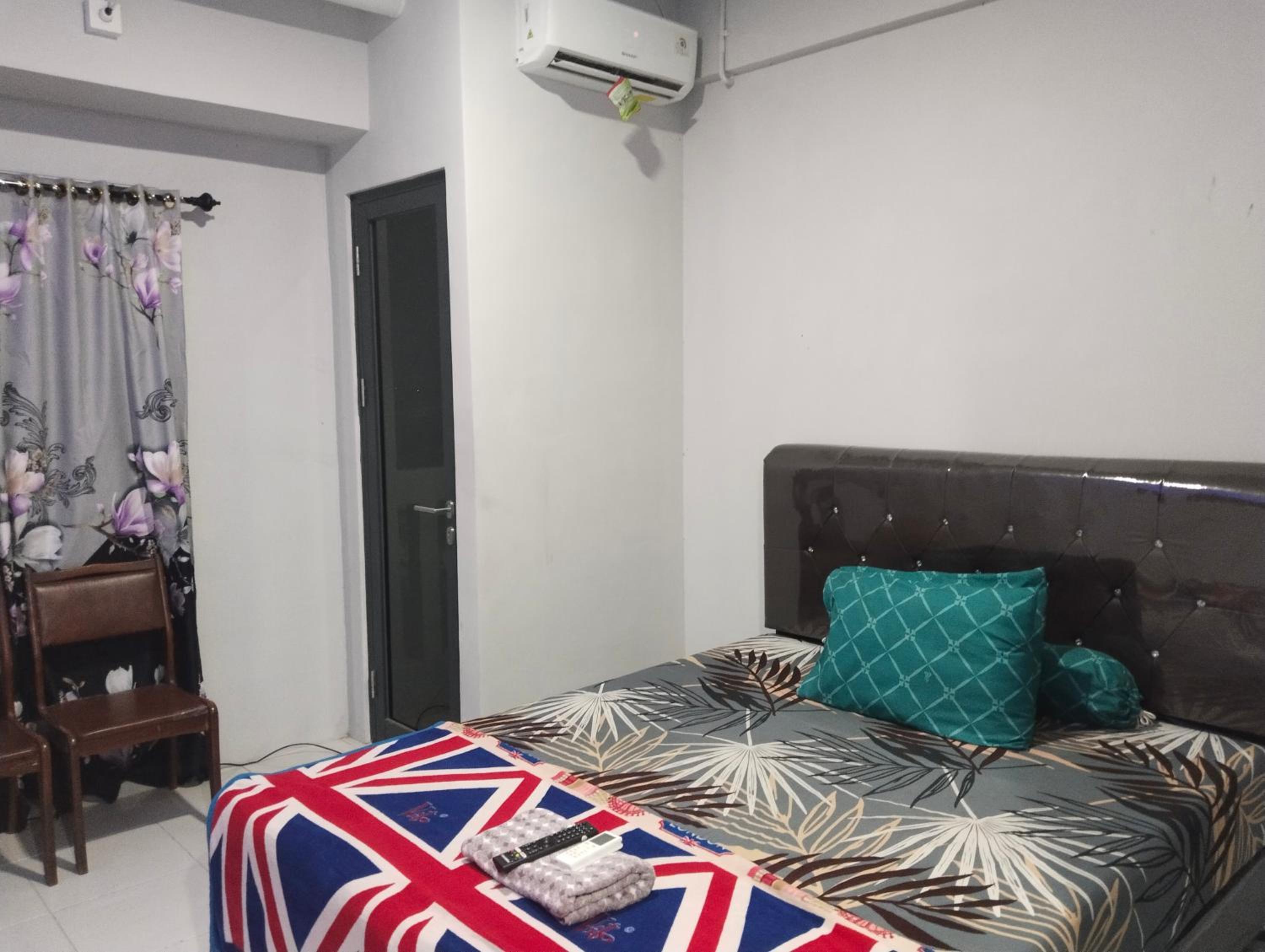 One-Bedroom Apartment photo 3
