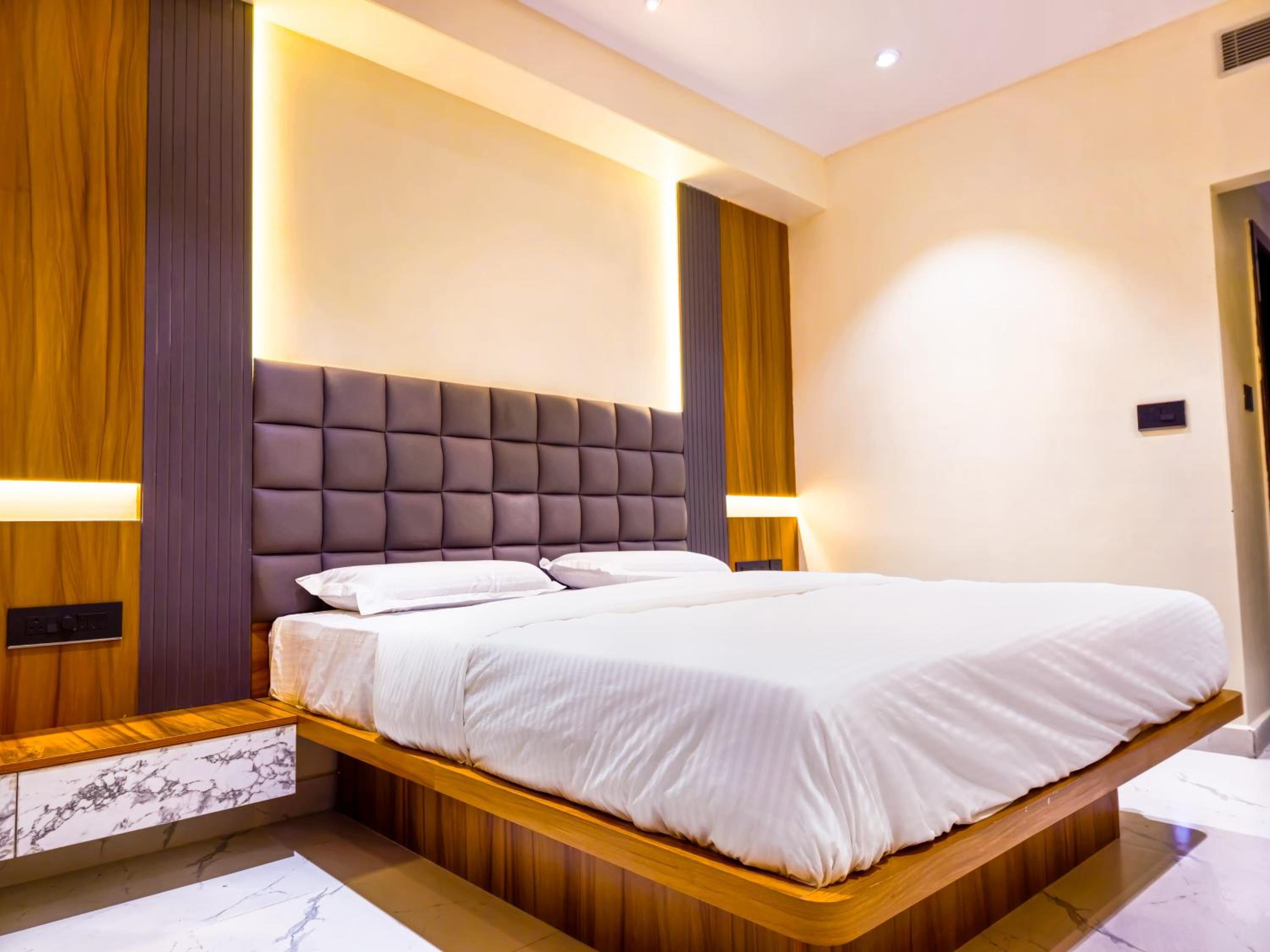 Superior King Room photo 1