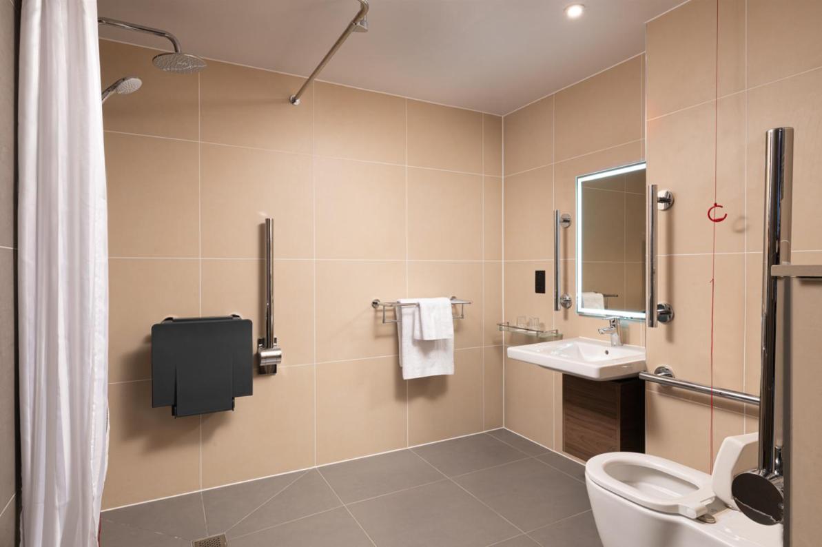 Standard Double Room - Disability Access - Photo 2